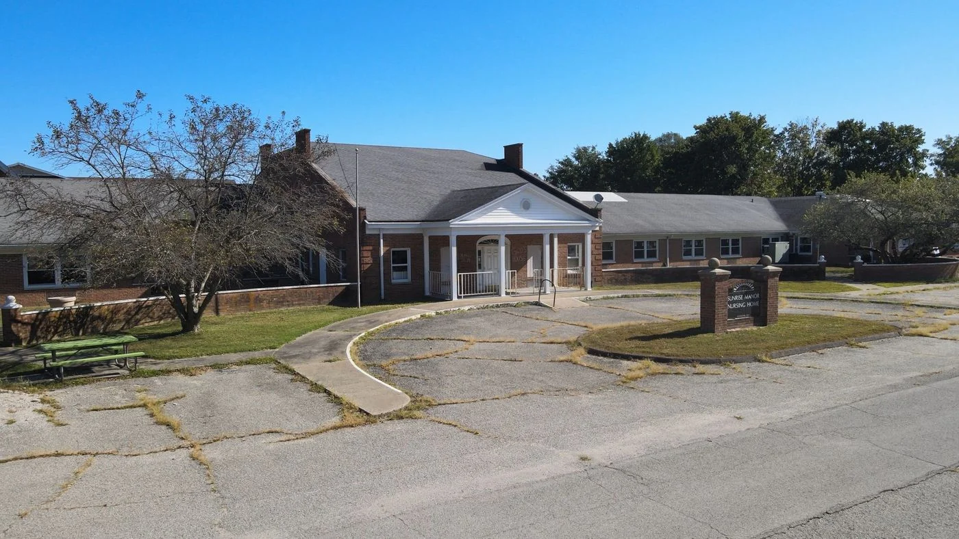 Photo 3 of 80 Phillips Lane, Hodgenville, KY 42748