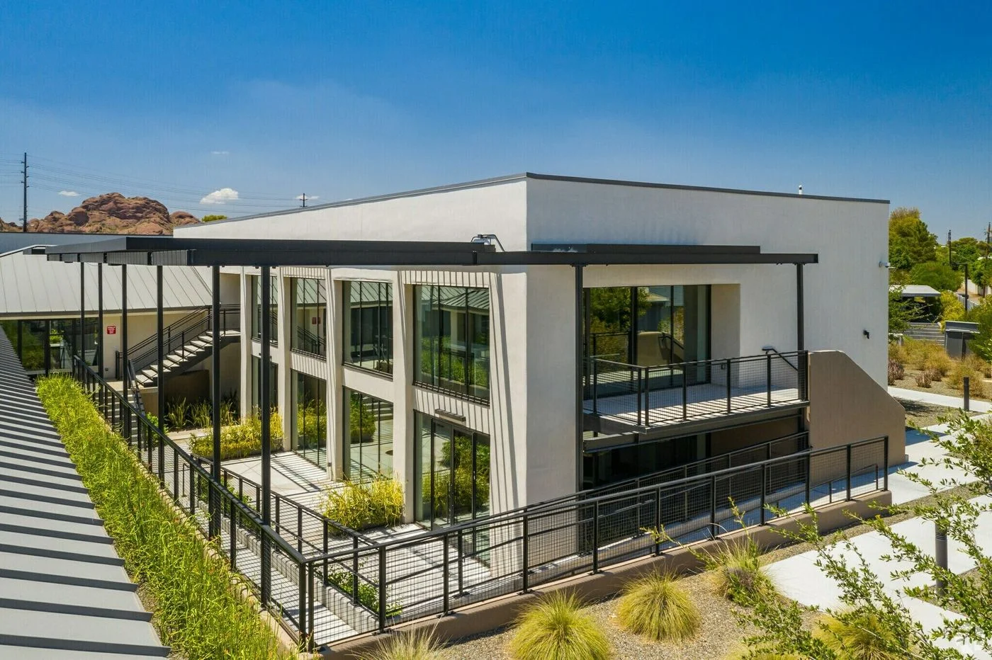 Photo 1 of 6370 East Thomas Road, Scottsdale, AZ 85251