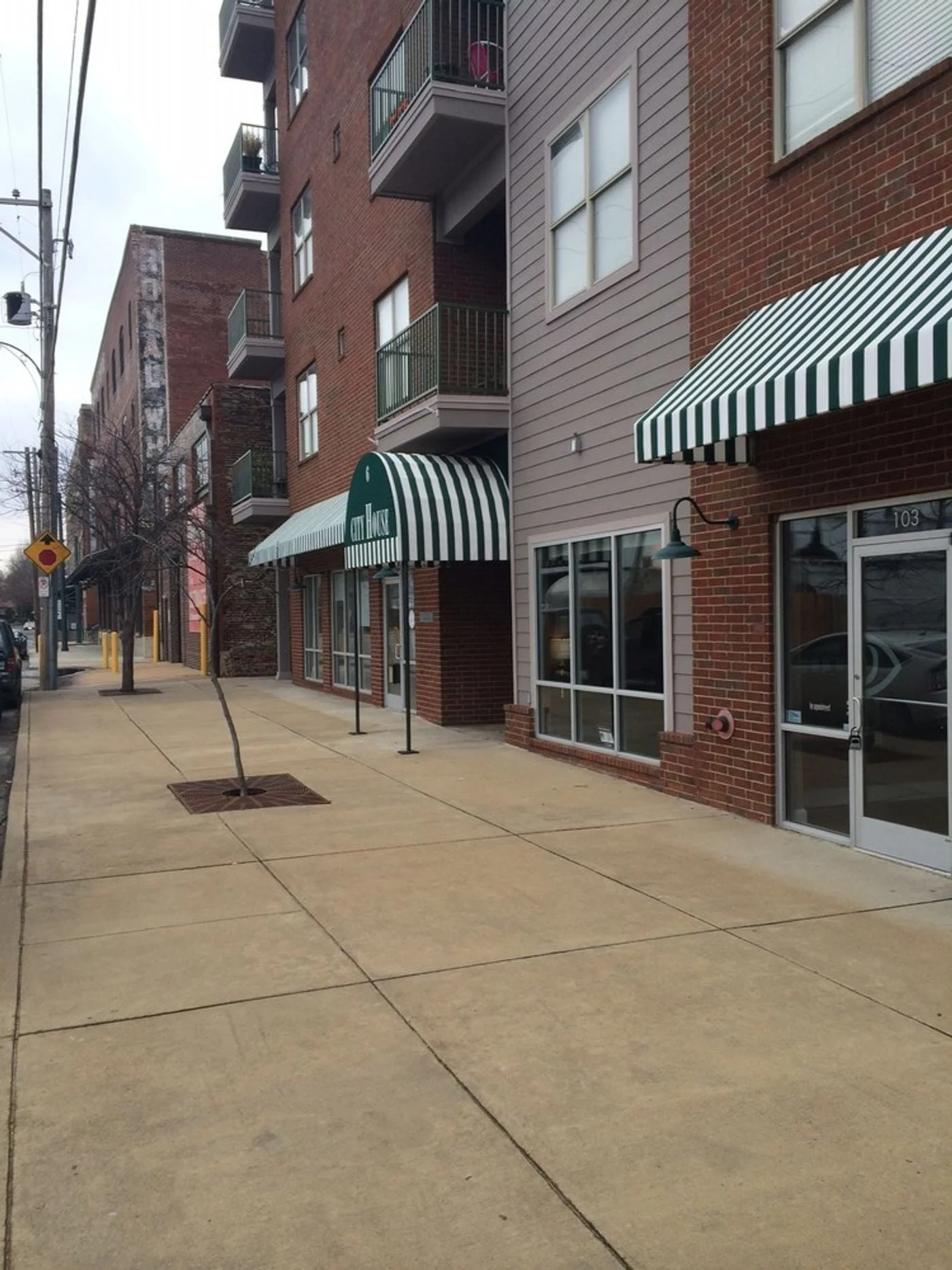 Photo 2 of 6 W GE Patterson, Memphis, TN 38103