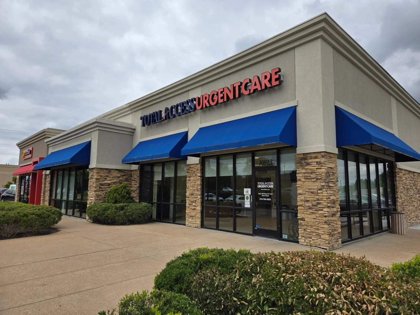 Photo 1 of 10923 Olive Blvd, Saint Louis, MO 63141