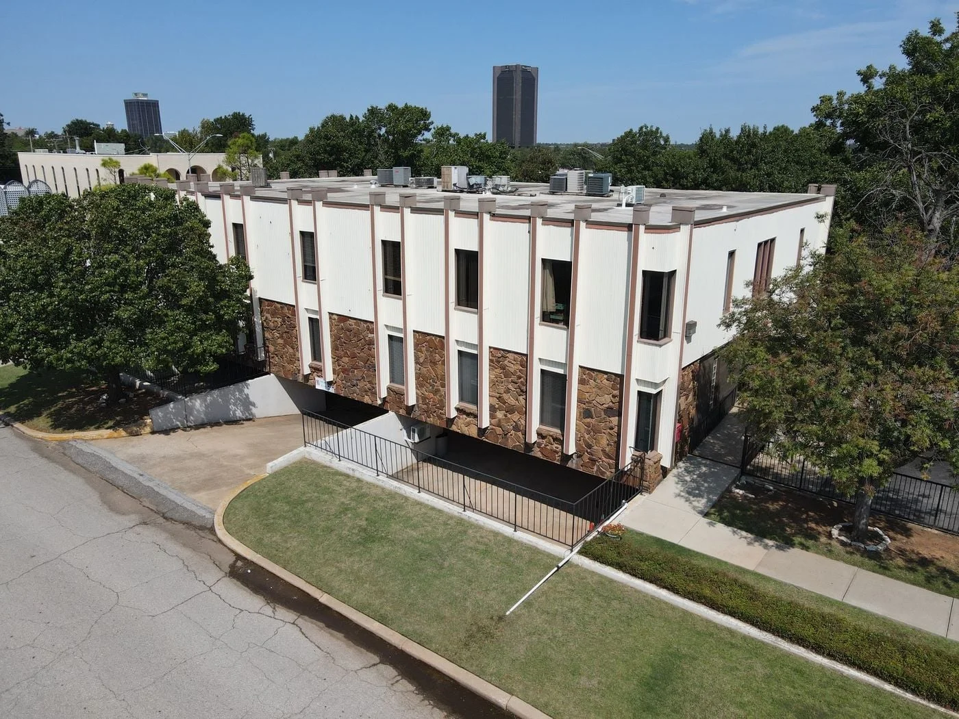 Photo 1 of 4500 N Classen Blvd, Oklahoma City, OK 73118