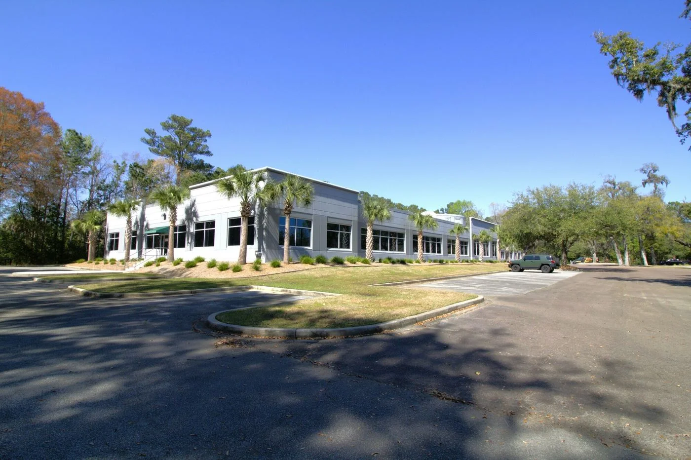 Photo 3 of 4230 Faber Place Drive, North Charleston, SC 29405