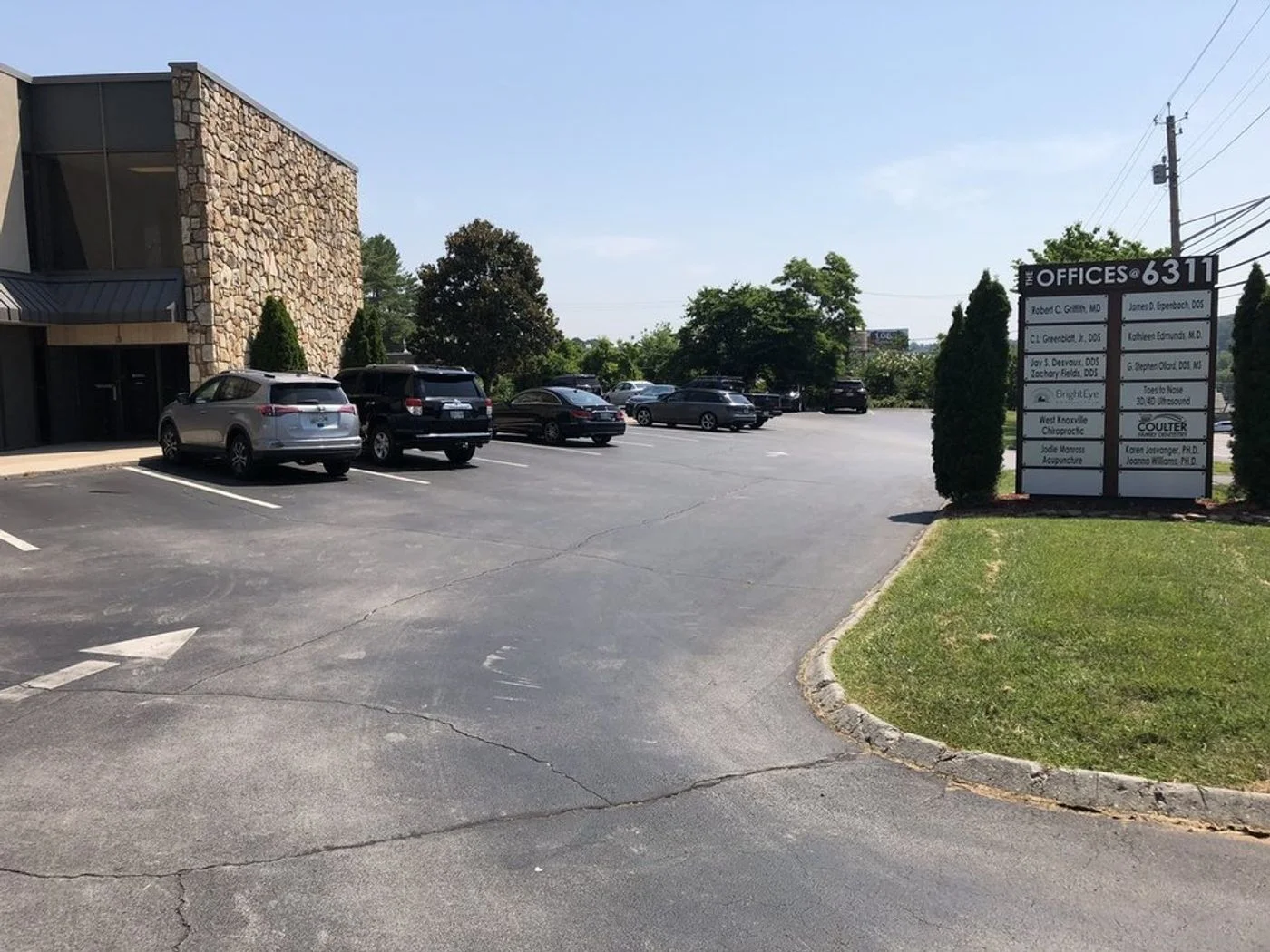 Photo 2 of 6311 Kingston Pike, Knoxville, TN 37919