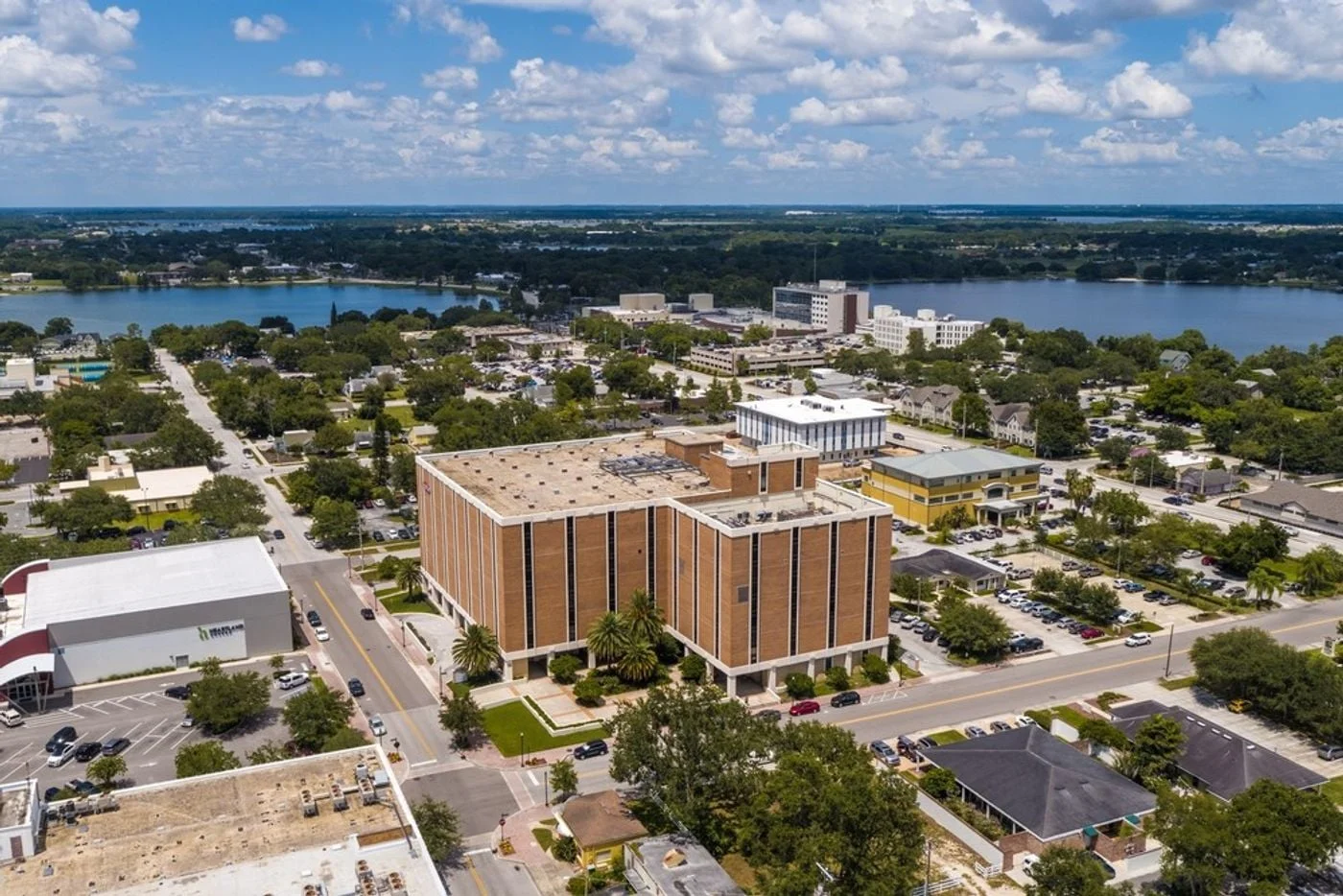 Photo 1 of 199 Avenue B NW, Winter Haven, FL 33881