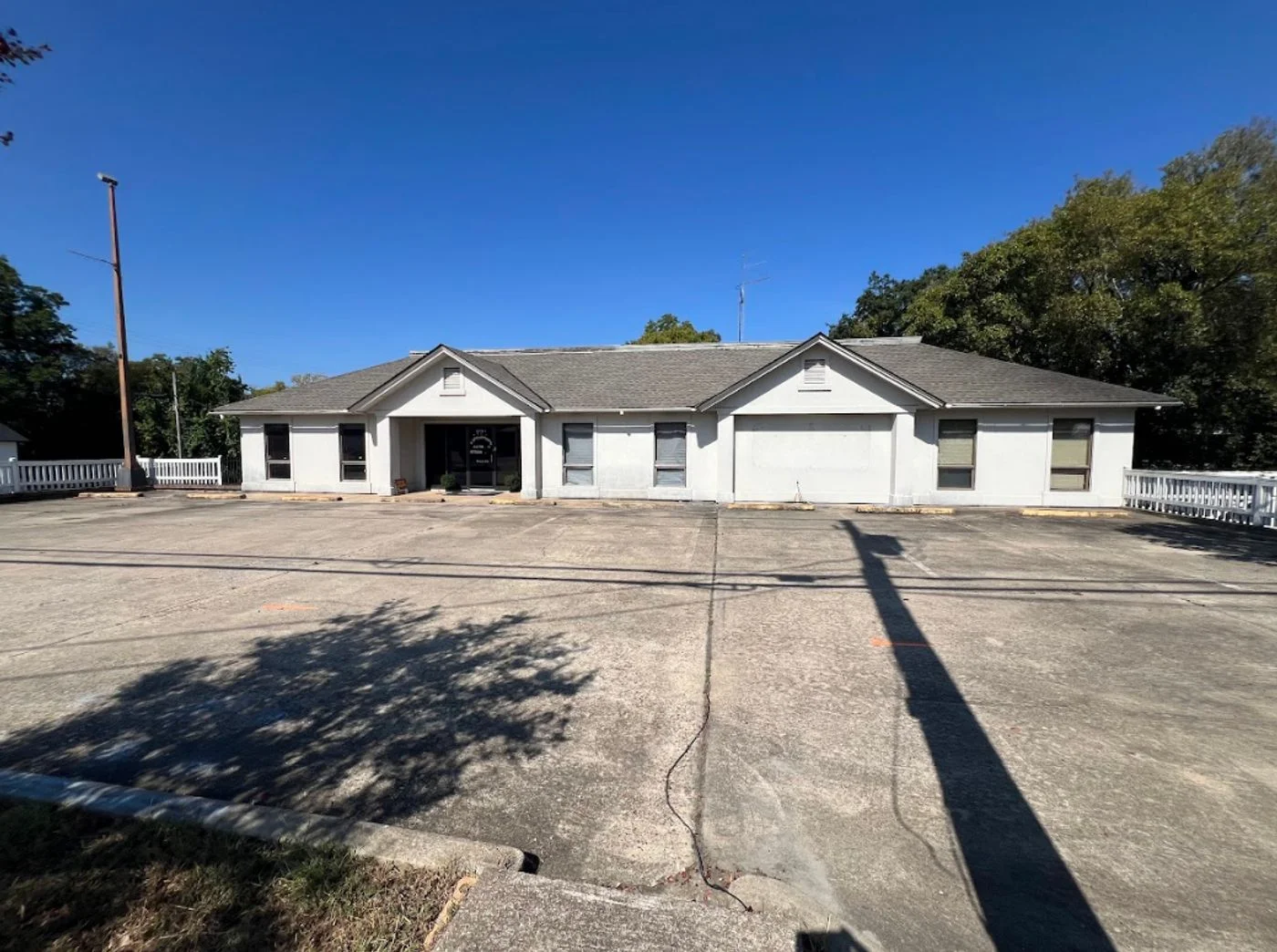 Photo-1 of 5201 Hamilton Rd, Columbus, GA 31904