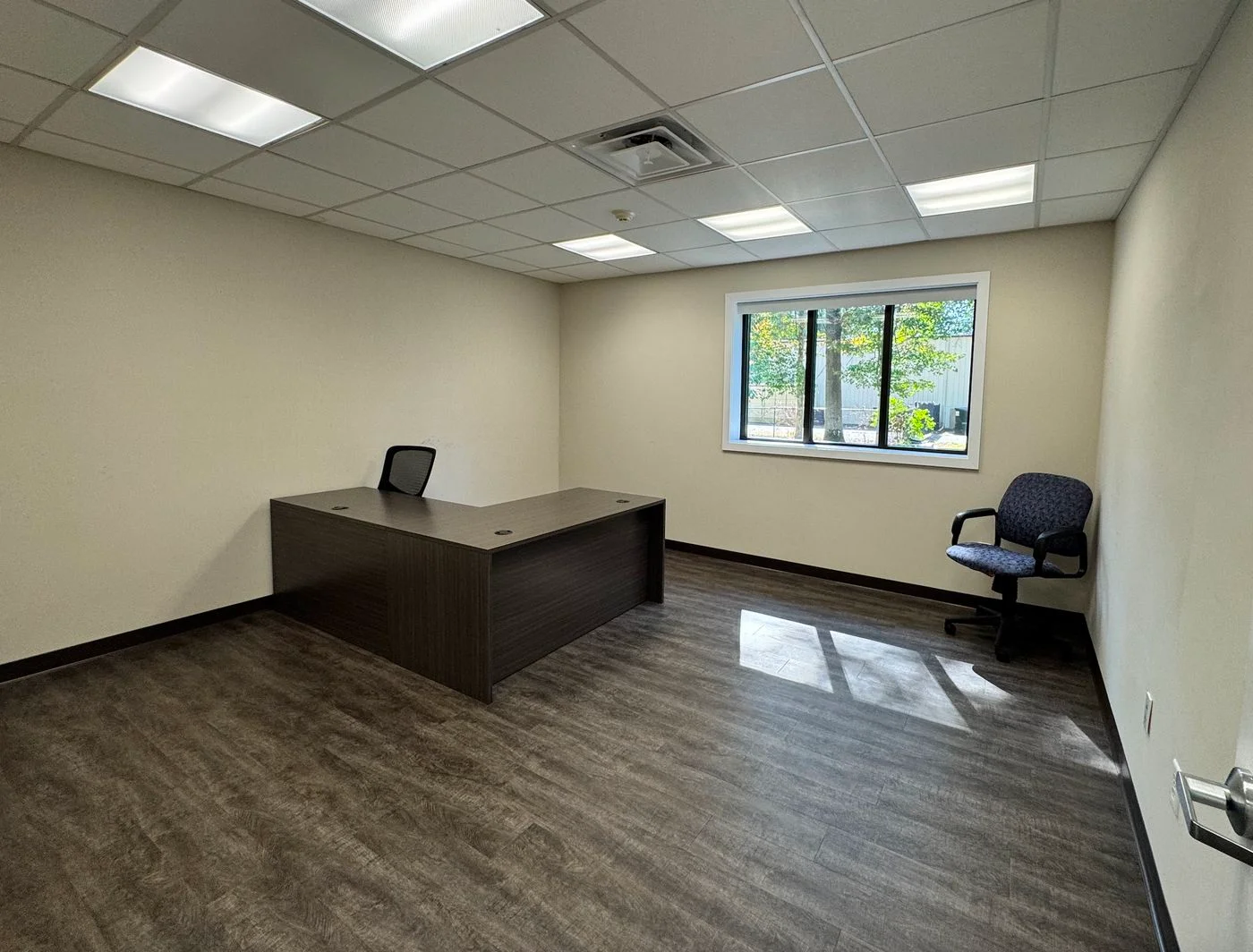 Photo 3 of 280 Moody Street, Ludlow, MA 01056