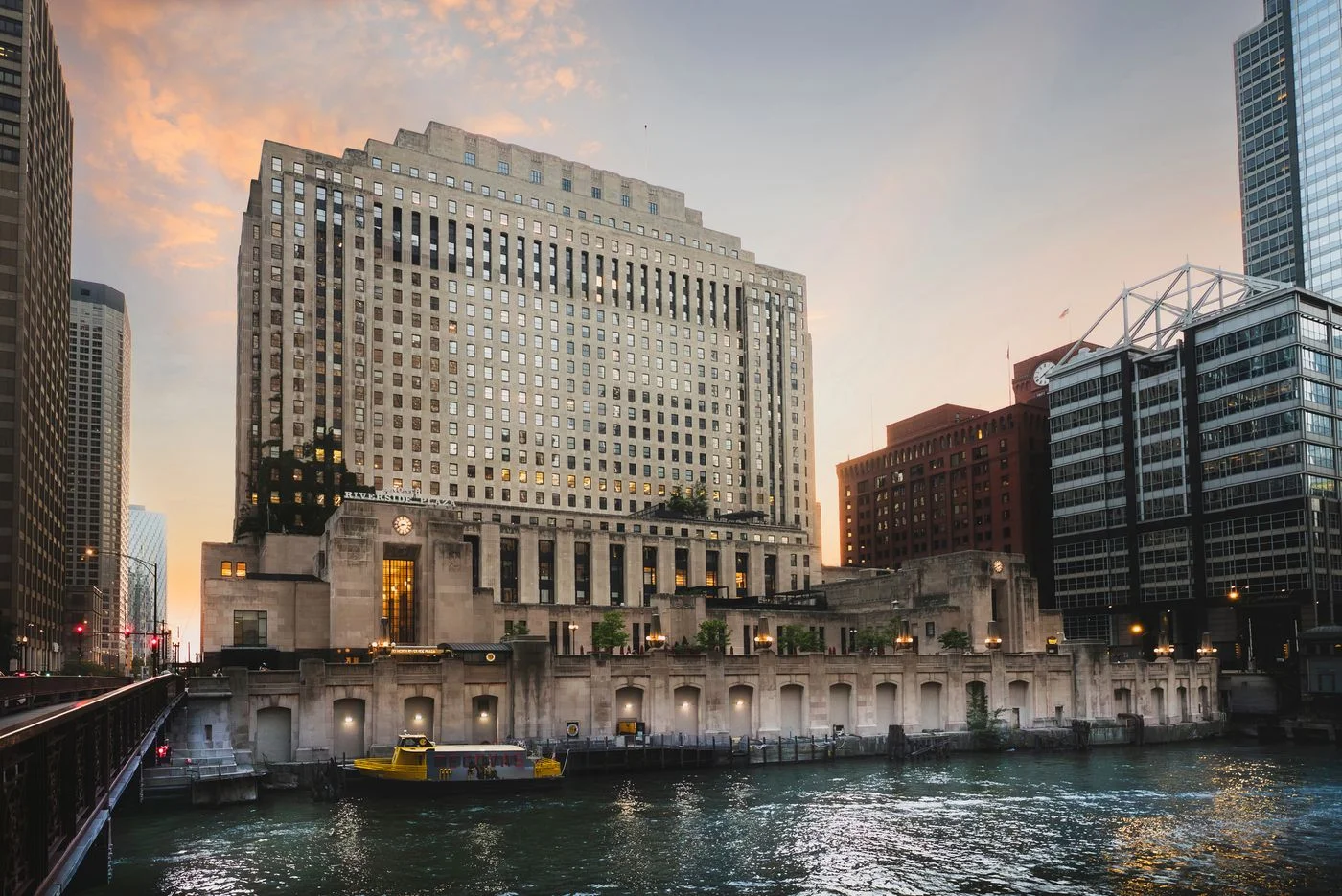 Photo 1 of 2 North Riverside Plaza, Chicago, IL 60606