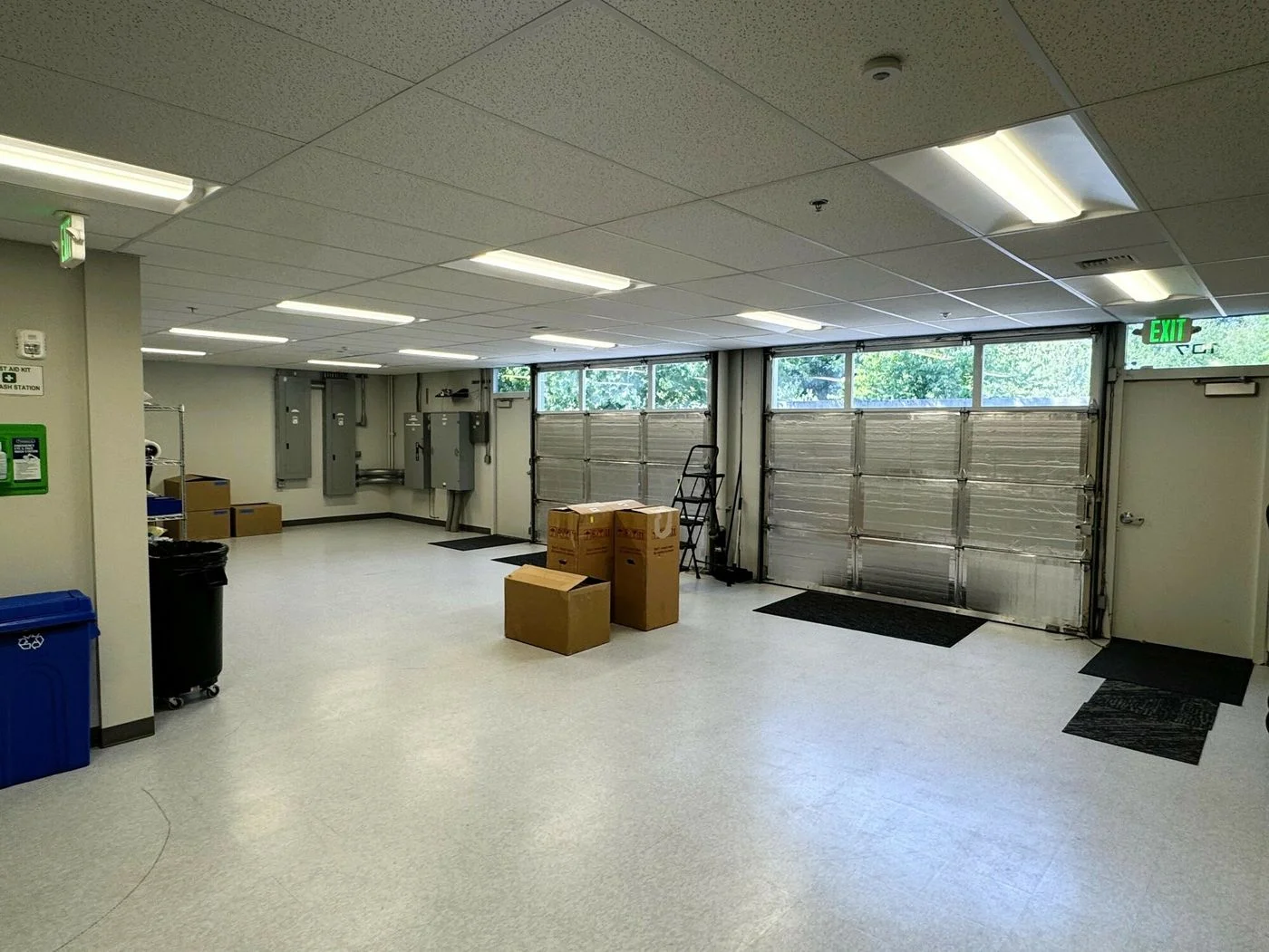 Photo 3 of 11822 North Creek Parkway N, Bothell, WA 98011