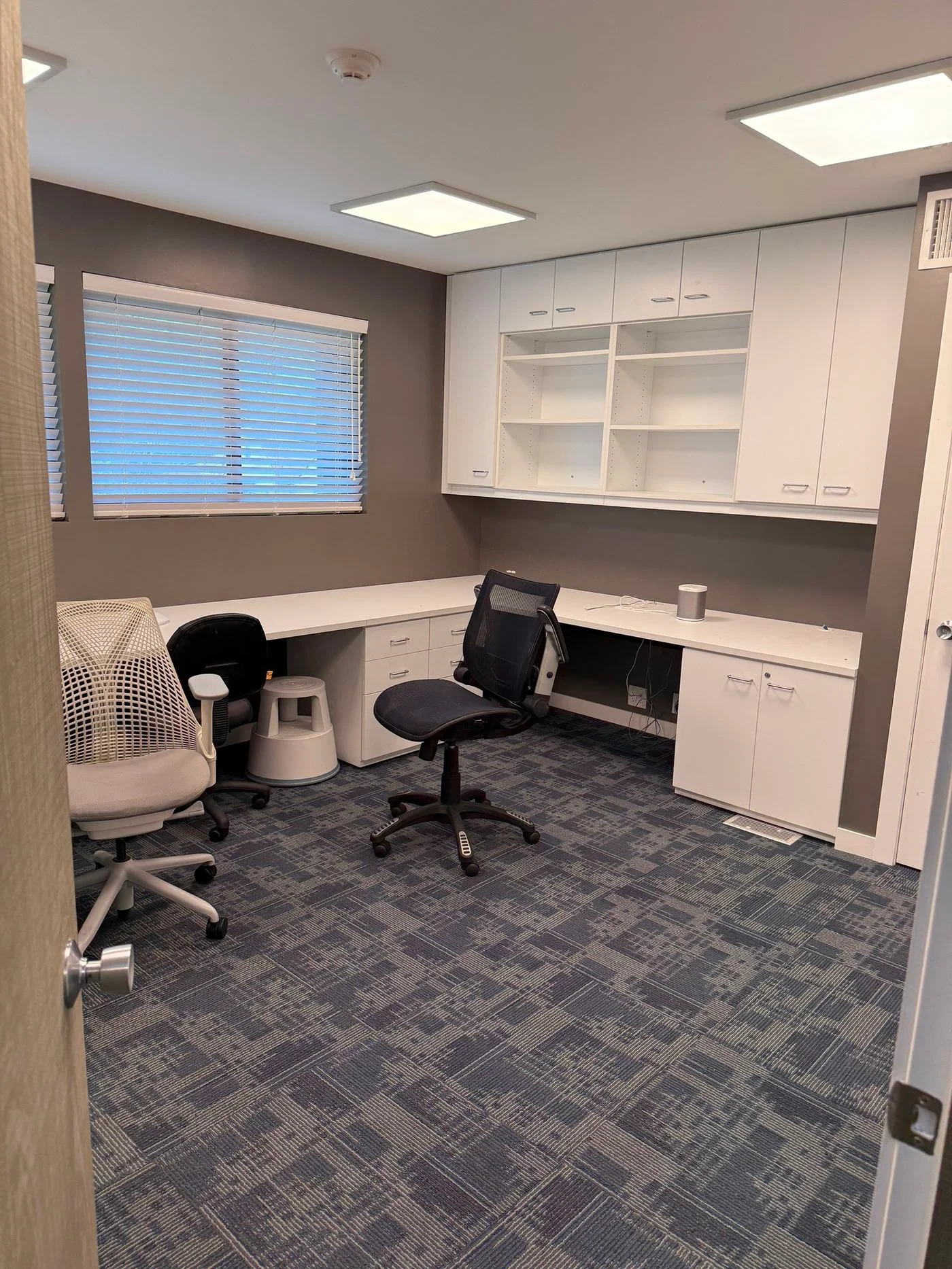 Photo-2 of 57 N Middletown Rd, Nanuet, NY 10954