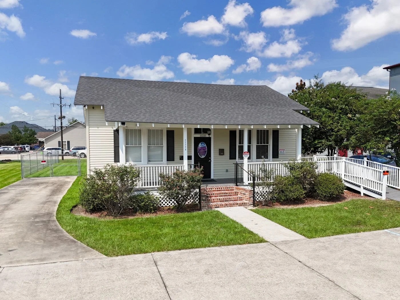 Photo-1 of 11225 Boardwalk Dr, Baton Rouge, LA 70816