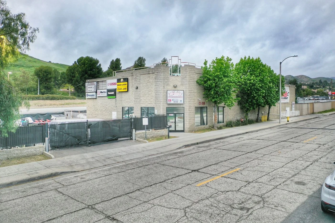 Photo 1 of 32203 Castaic Rd, Castaic, CA 91384