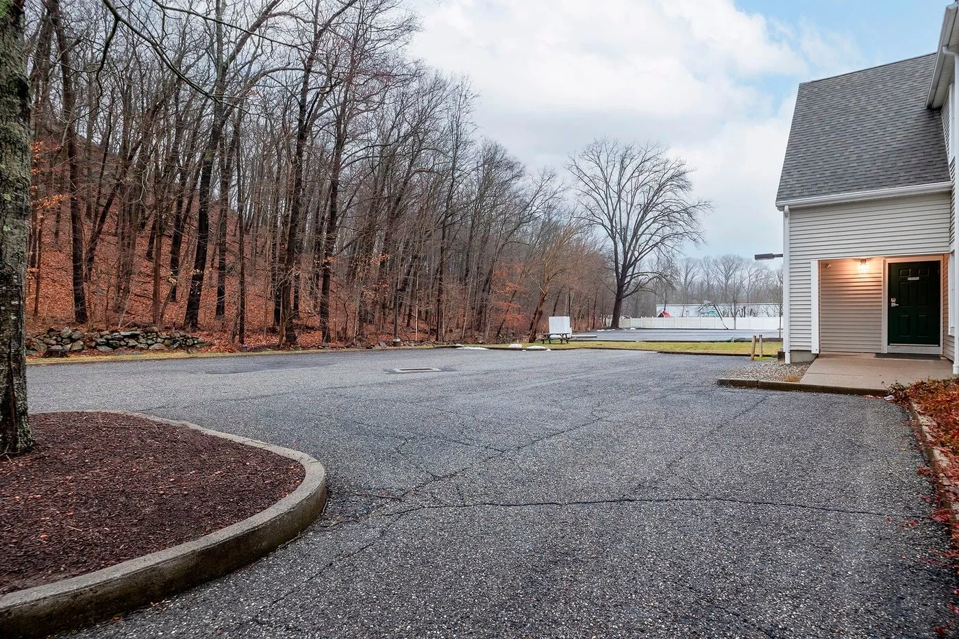 Photo 3 of 898 Ethan Allen Hwy Ste 6, Ridgefield, CT 06877