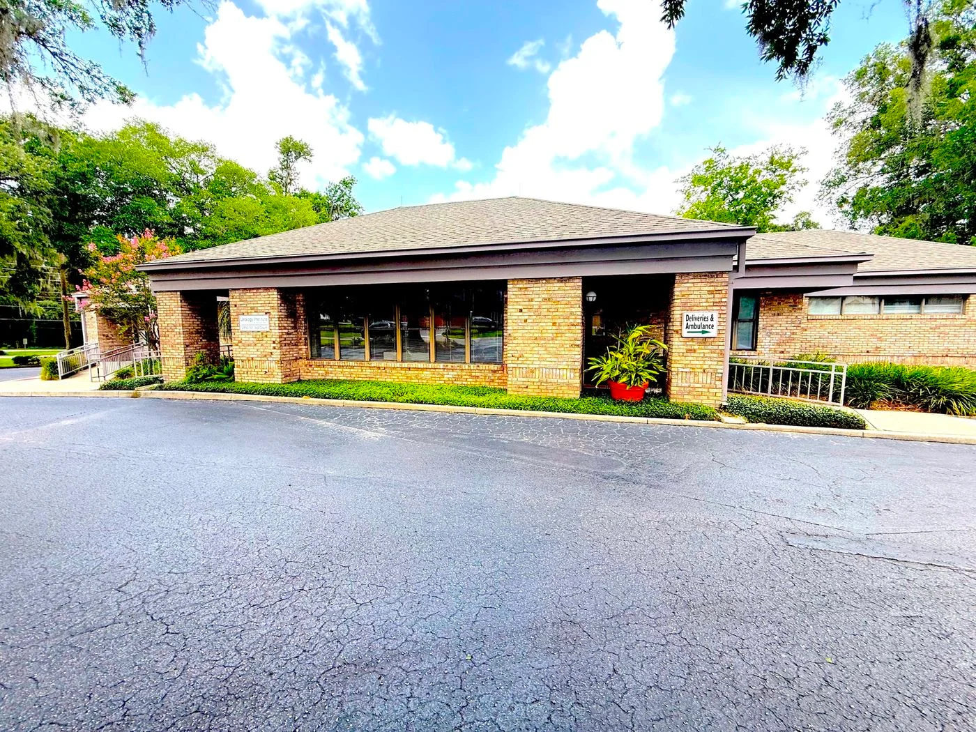 Photo-3 of 2850 SE 3rd Ct, Ocala, FL 34471