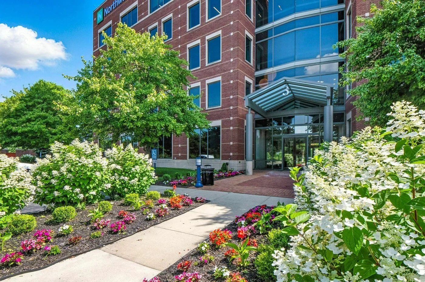 Photo 1 of 3 Easton Oval, Columbus, OH 43219