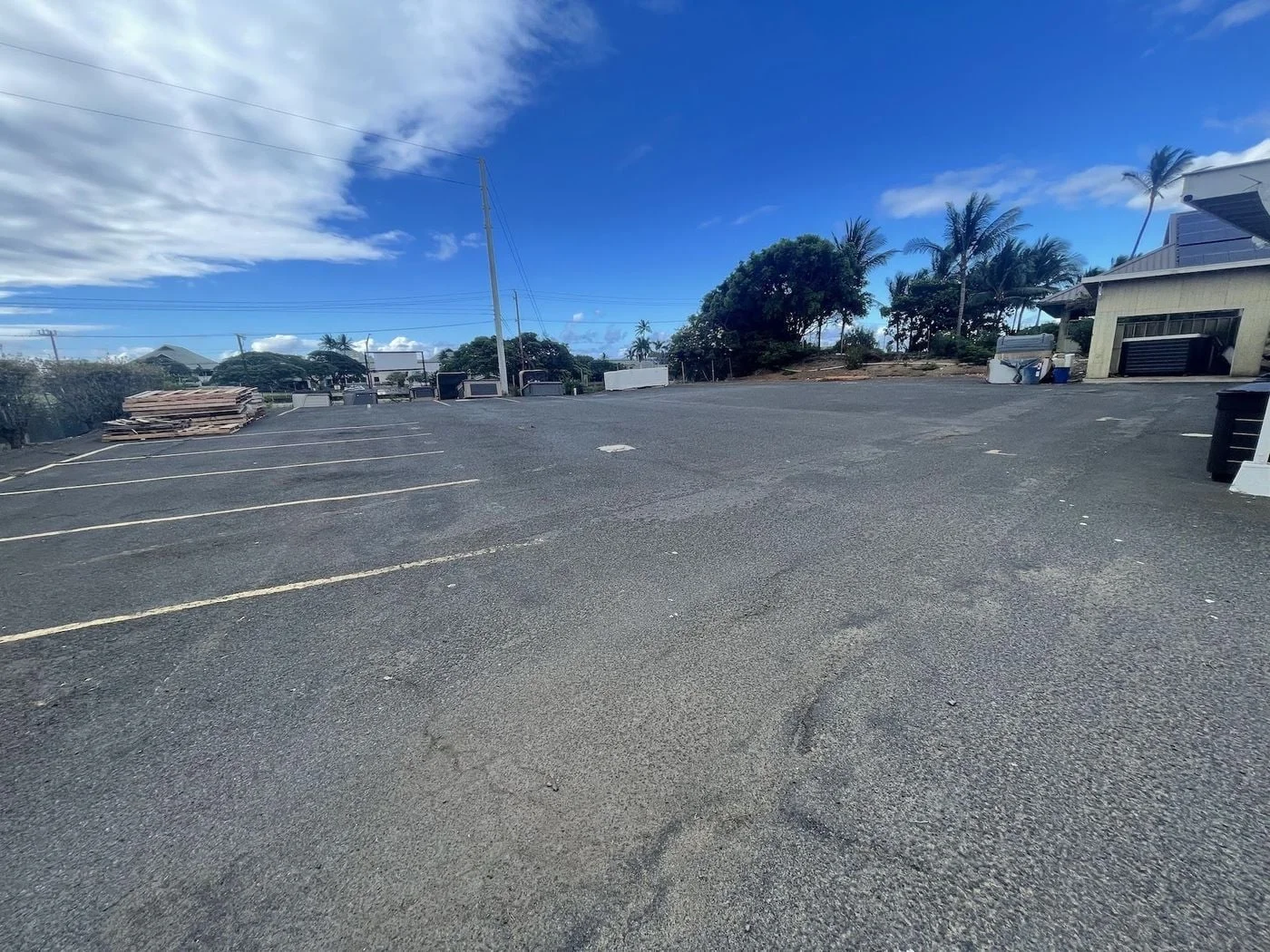 Photo 3 of 15 South Wakea Avenue, Kahului, HI 96732