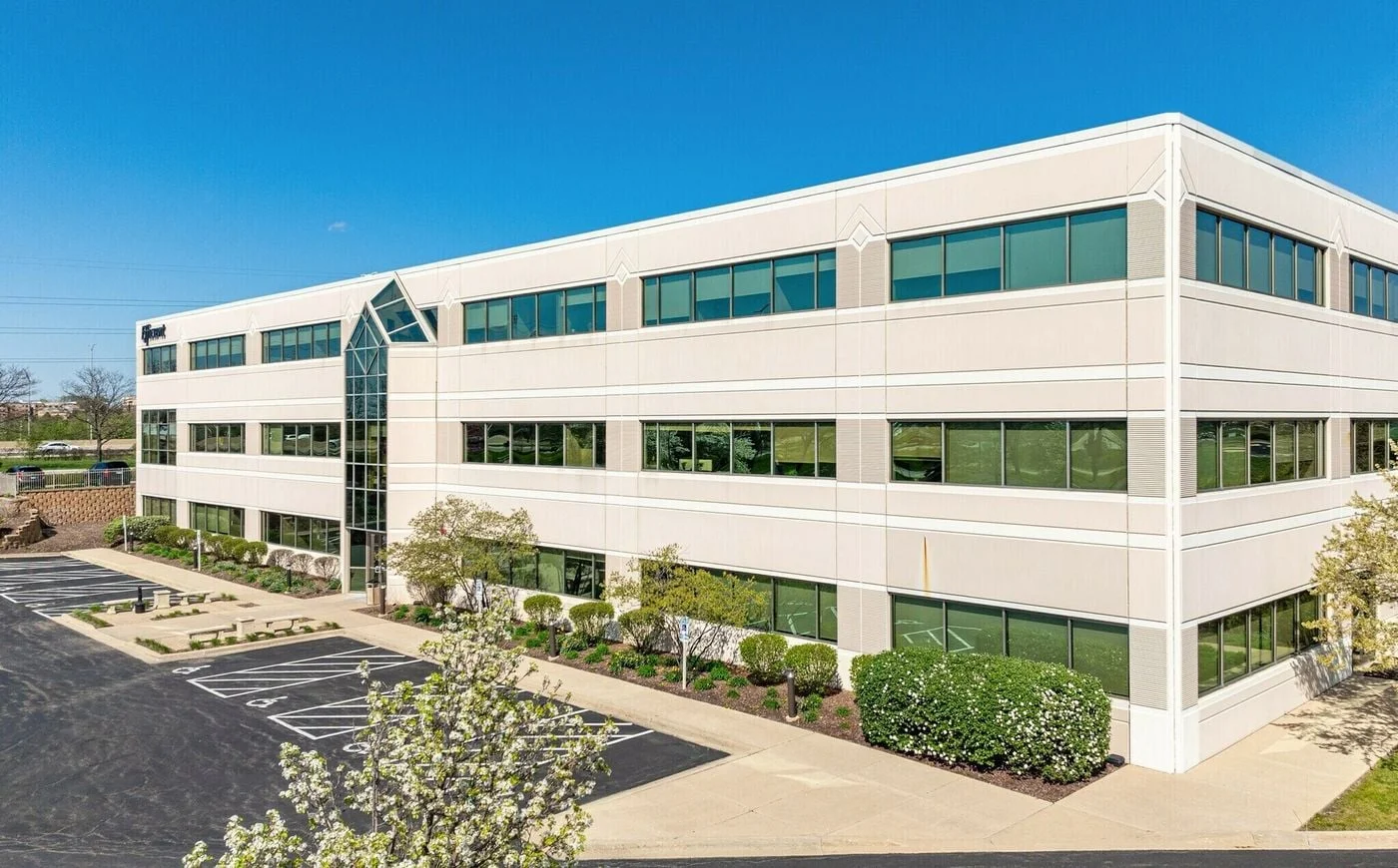 Photo 1 of 4355 Weaver Pkwy, Warrenville, IL 60555