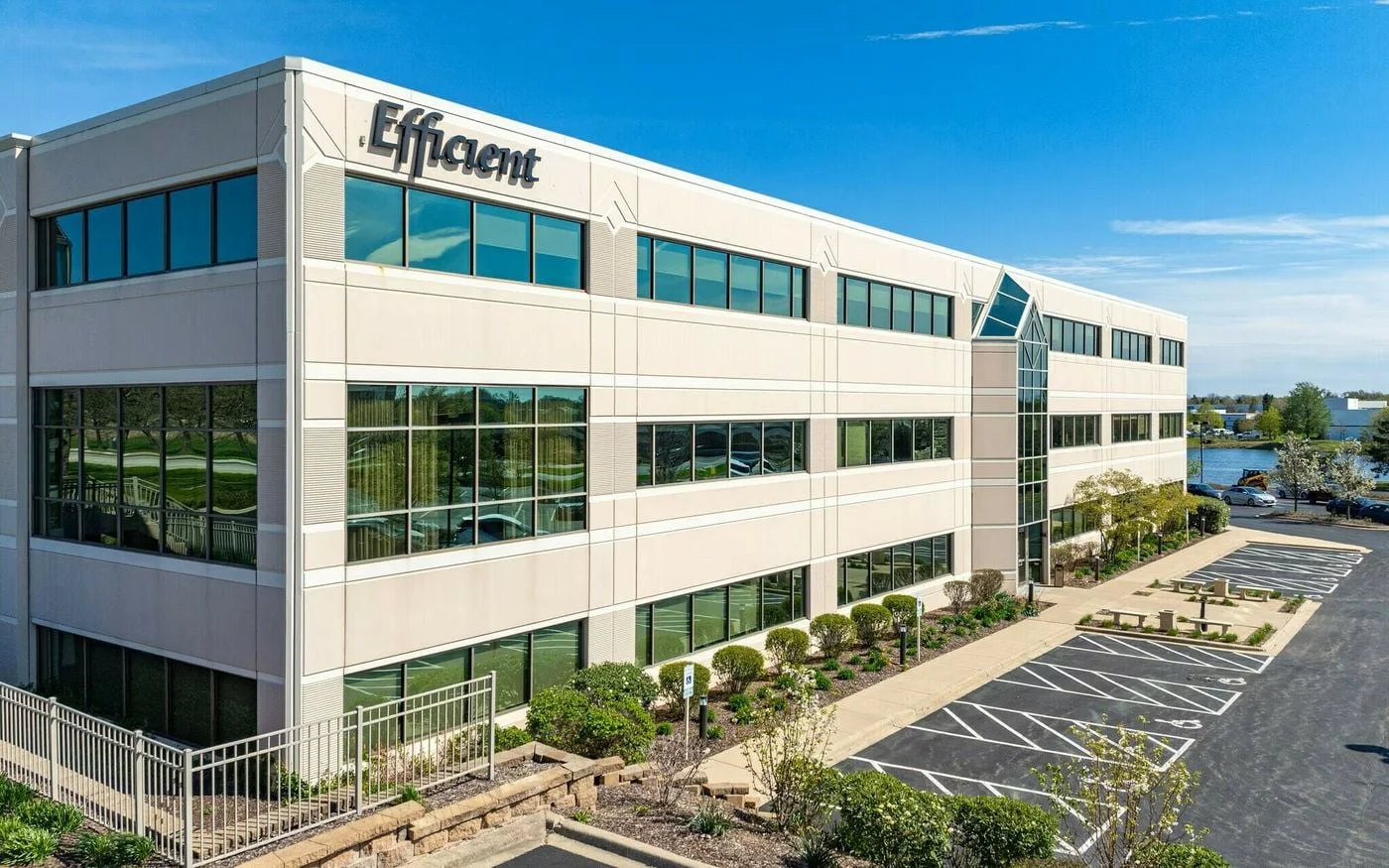 Photo 2 of 4355 Weaver Pkwy, Warrenville, IL 60555