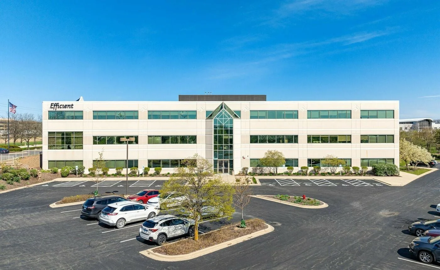 Photo 3 of 4355 Weaver Pkwy, Warrenville, IL 60555