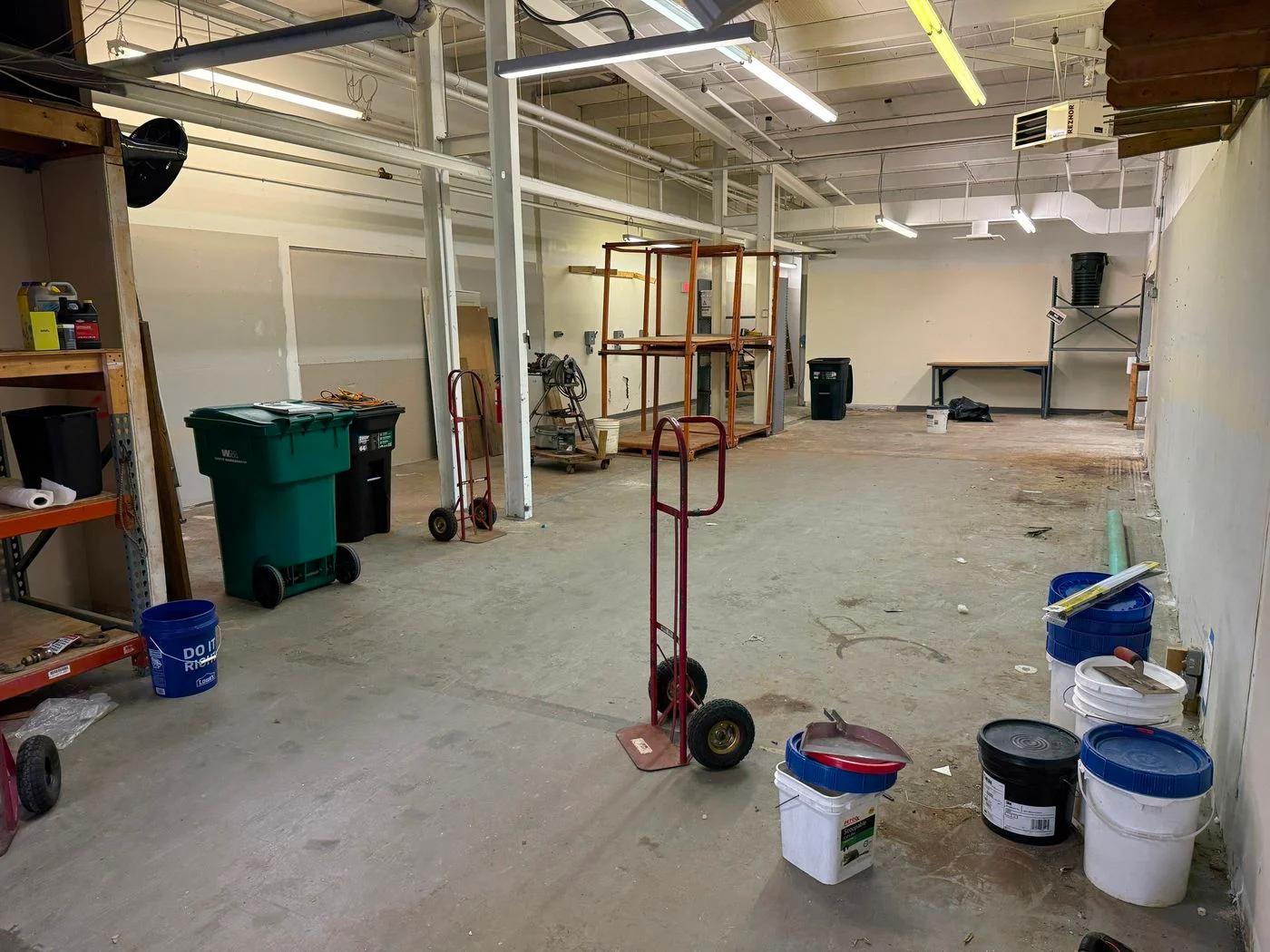 Photo 2 of 234 Brooks St, Worcester, MA 01606