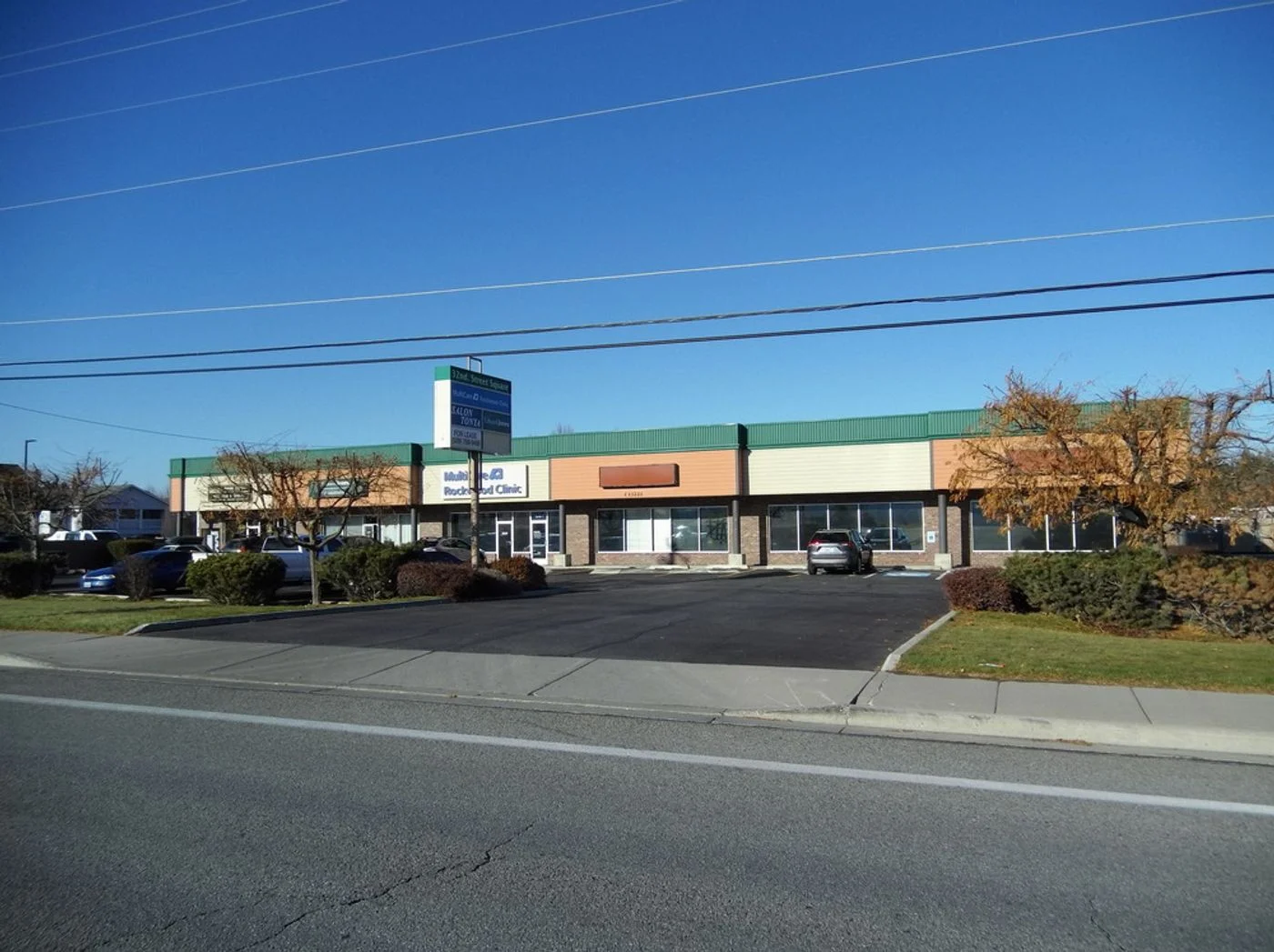 Photo 1 of 13221 E 32nd Avenue, Spokane Valley, WA 99216