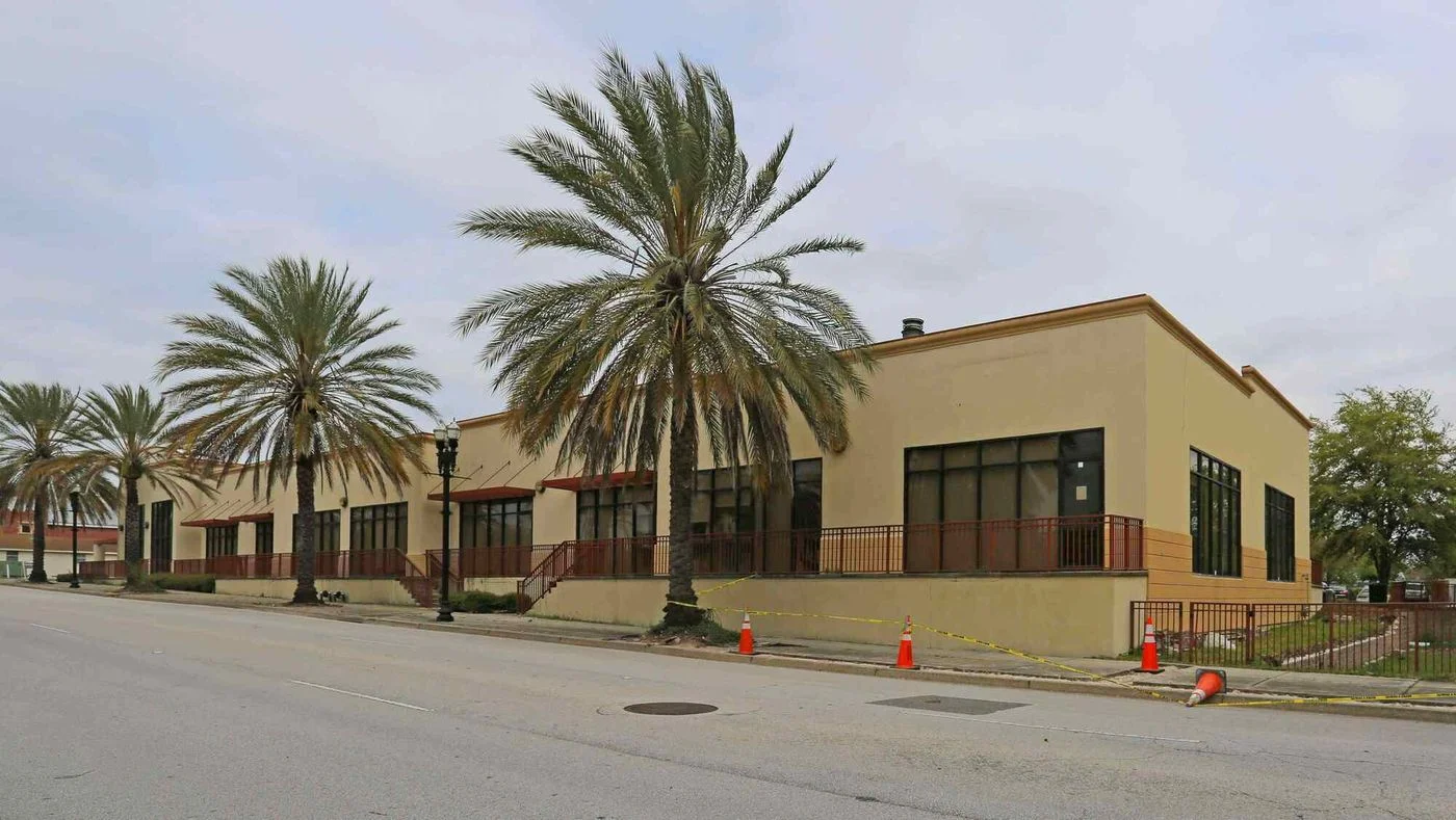 Photo 2 of 758 W Duval St, Jacksonville, FL 32202