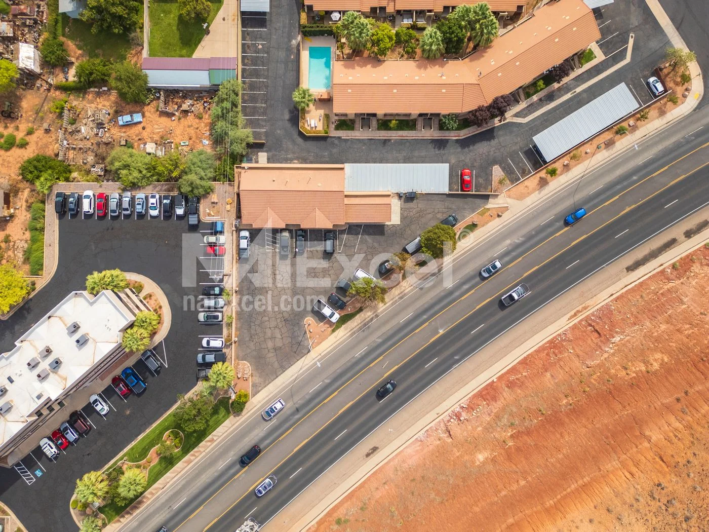 Photo 3 of 465 S Bluff St, Saint George, UT 84770