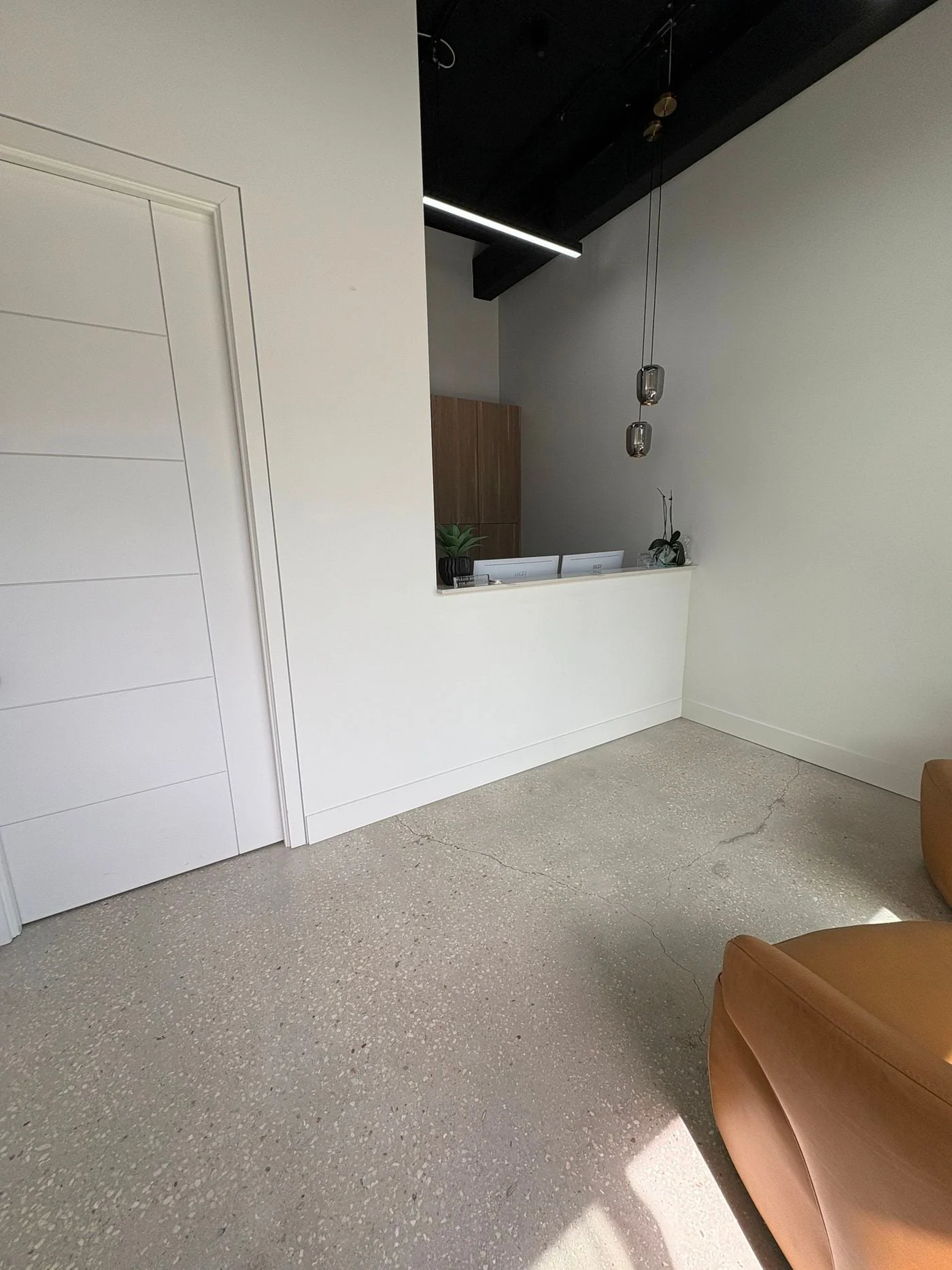 Photo-1 of 429 N Lime Avenue, Sarasota, FL 34237