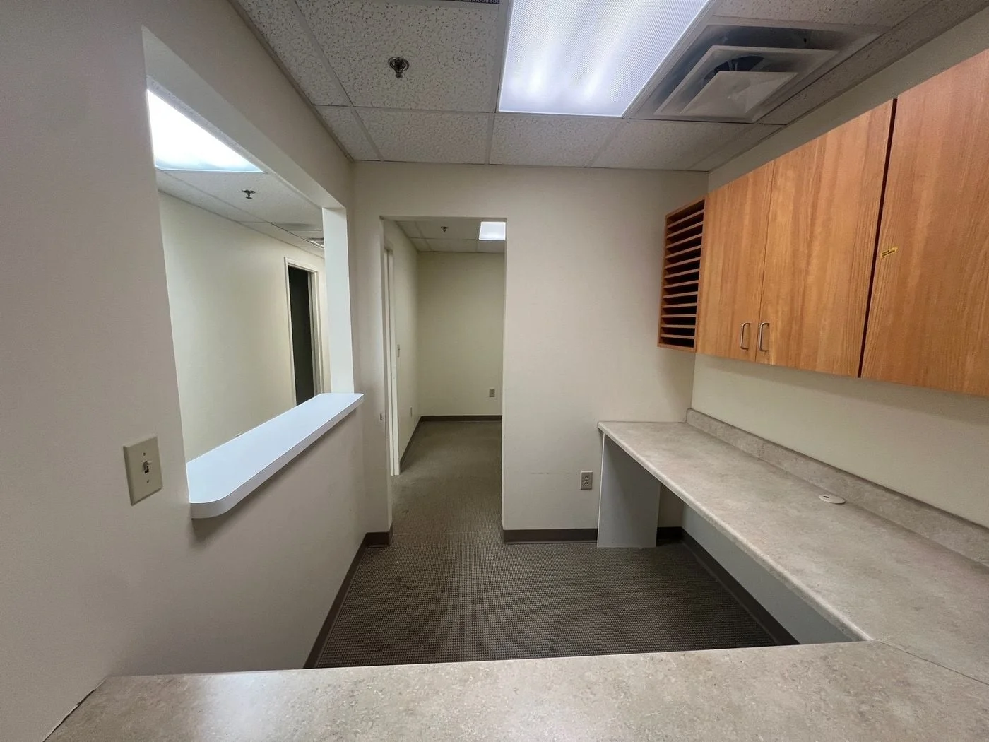 Photo 3 of 4260 Glendale Milford Rd, Blue Ash, OH 45242