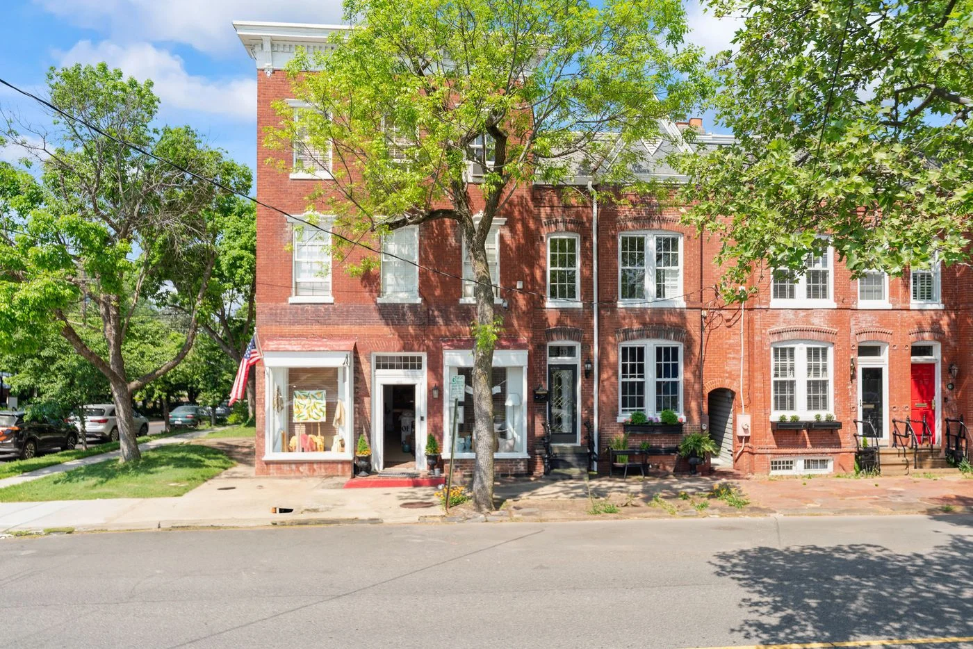 Photo 3 of 635 S Fairfax St, Alexandria, VA 22314