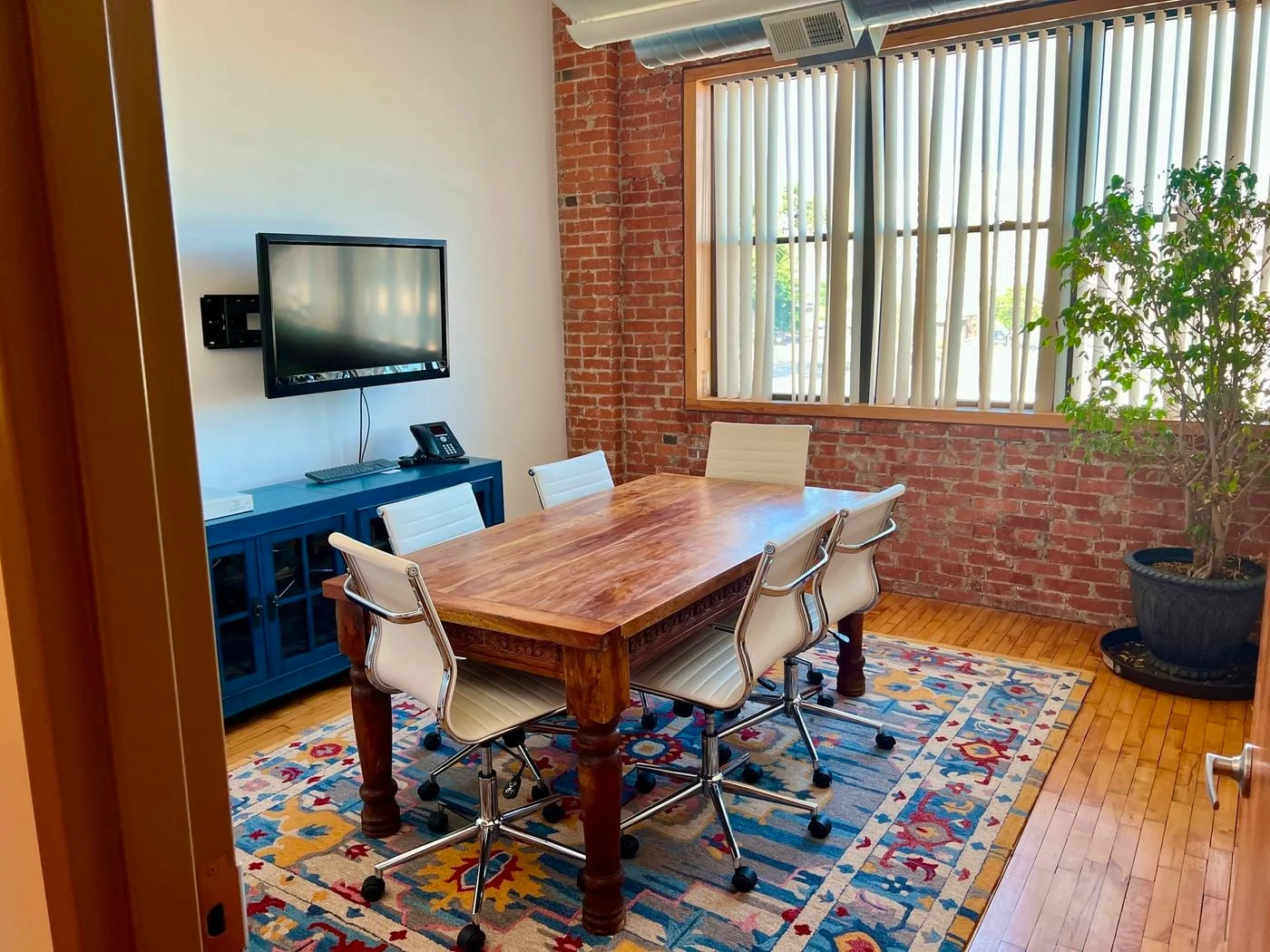 Photo 3 of 400 Admiral Boulevard, Kansas City, MO 64106