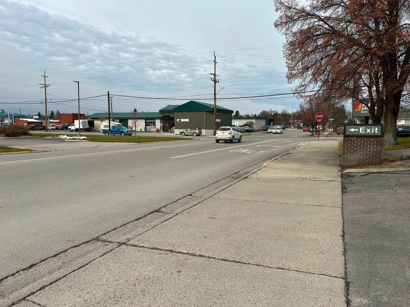 Photo 2 of 112 E Montana St, Kalispell, MT 59901