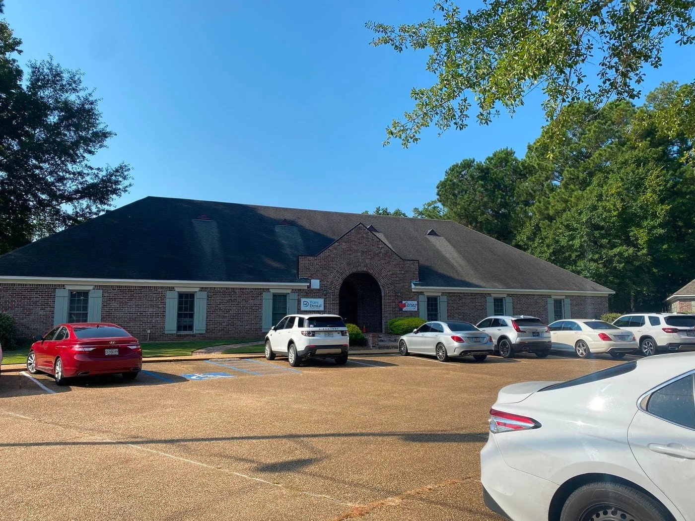 Photo 2 of 517 Keywood Cir, Flowood, MS 39232