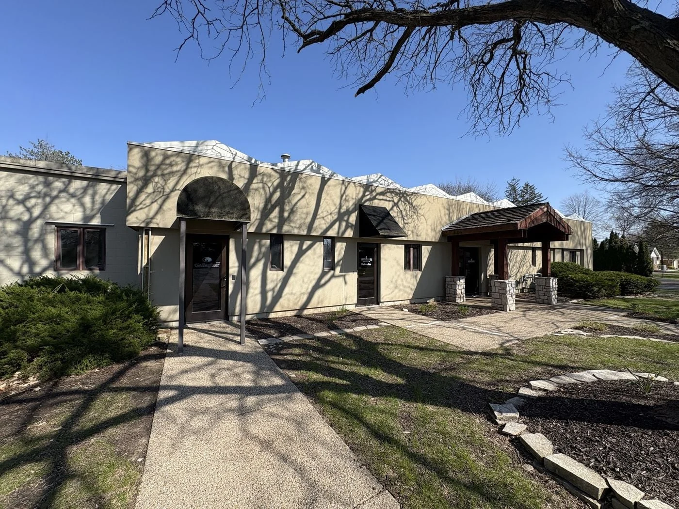 Photo 3 of 7131 N Knoxville Ave, Peoria, IL 61614