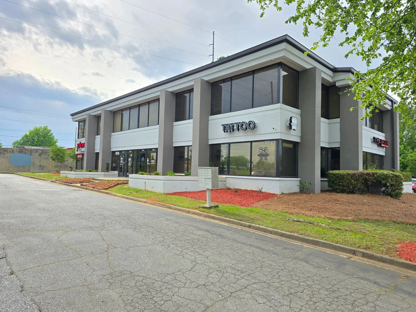 Photo 1 of 6141 Oakbrook Pkwy, Norcross, GA 30093