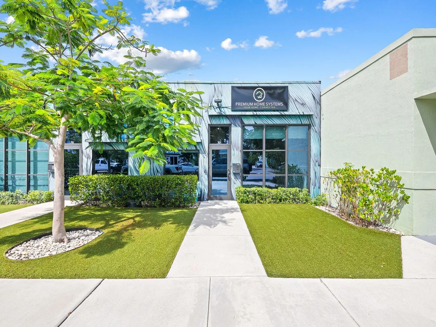 Photo 1 of 721 NE 2nd Avenue , Fort Lauderdale, FL 33304