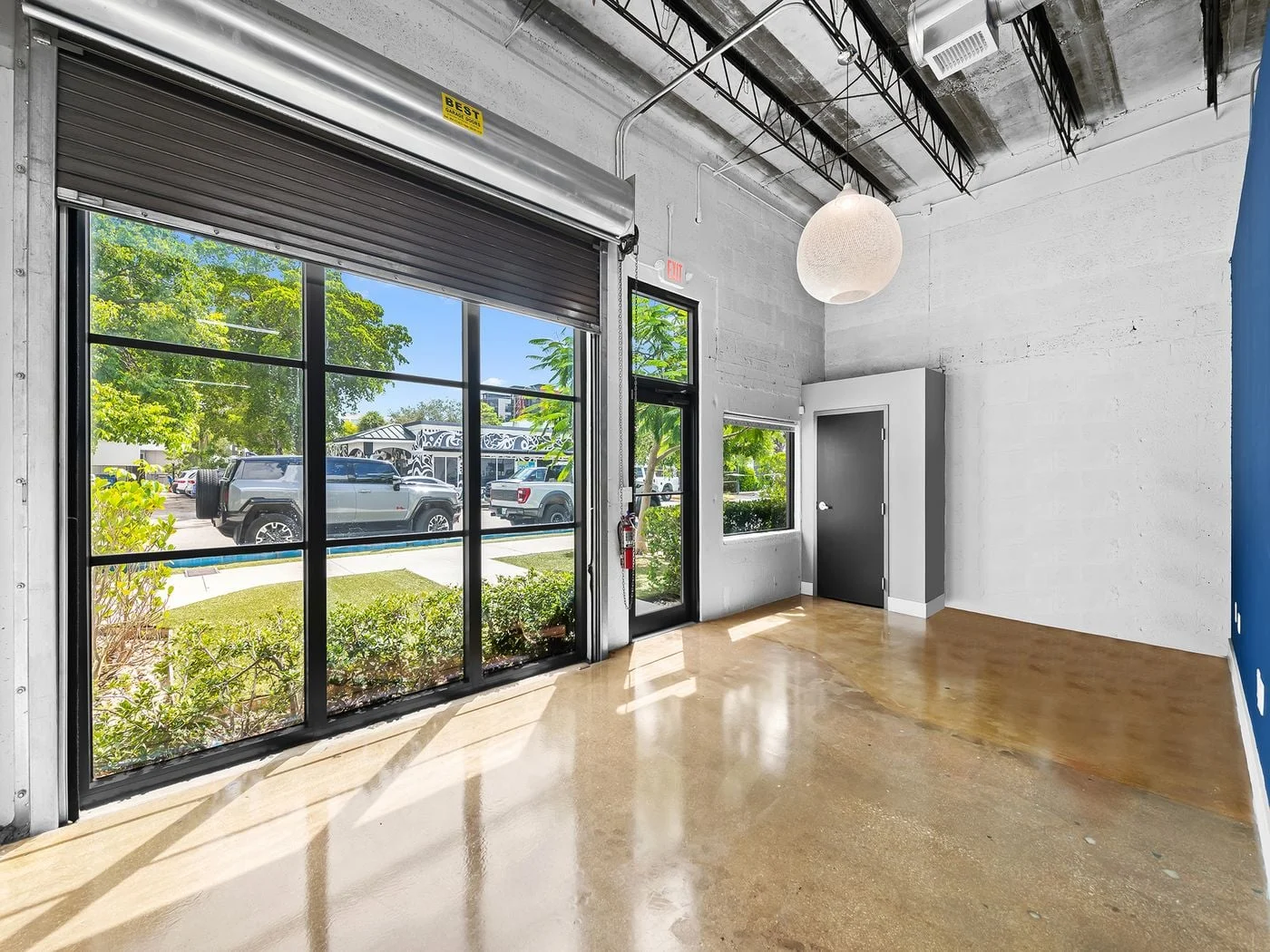 Photo 3 of 721 NE 2nd Avenue , Fort Lauderdale, FL 33304