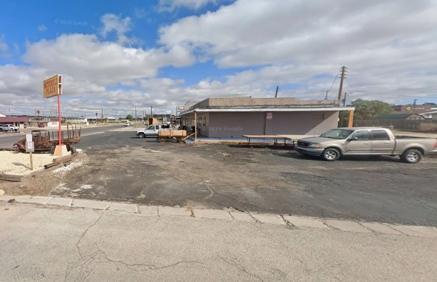 Photo 2 of 1600 East 4th Street, Big Spring, TX 79720