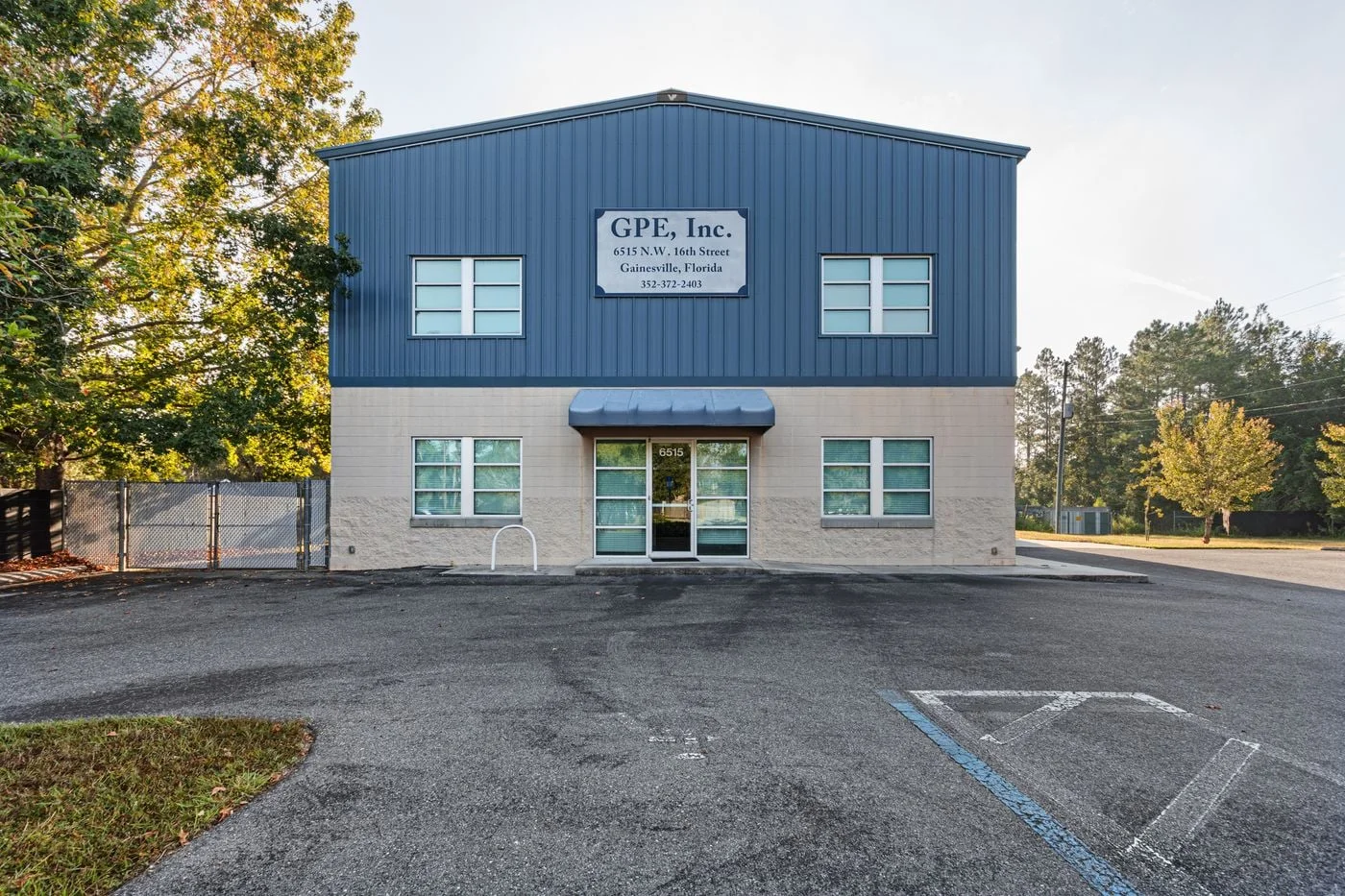 Photo 2 of 6515 NW 16th St, Gainesville, FL 32653