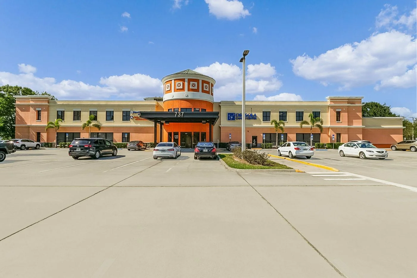 Photo 1 of 737 W. Oak Street, Kissimmee, FL 34741