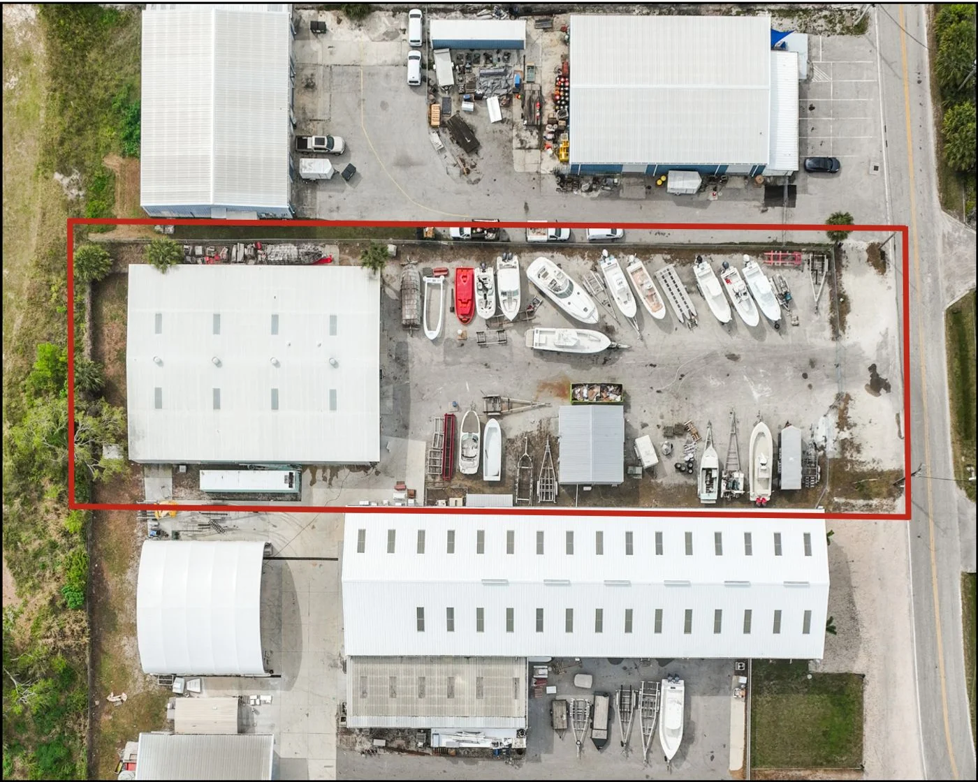 Photo-3 of 5703 Pinkney Ave, Sarasota, FL 34233