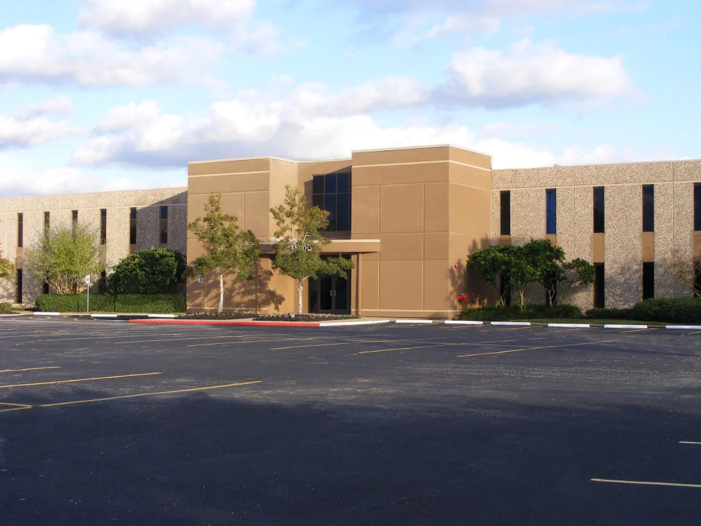 Photo 2 of 1300 Bay Area Blvd, Houston, TX 77058