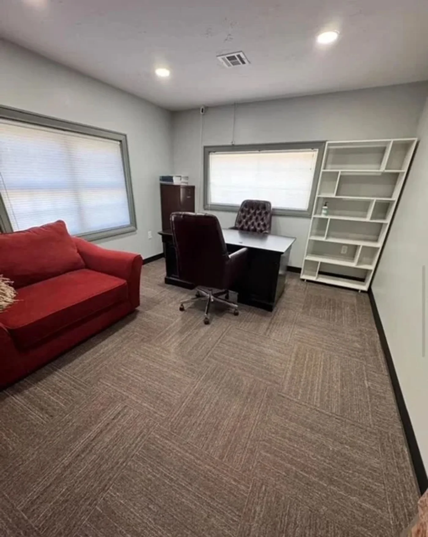 Photo 3 of 1135 Washington St, Holliston, MA 01746