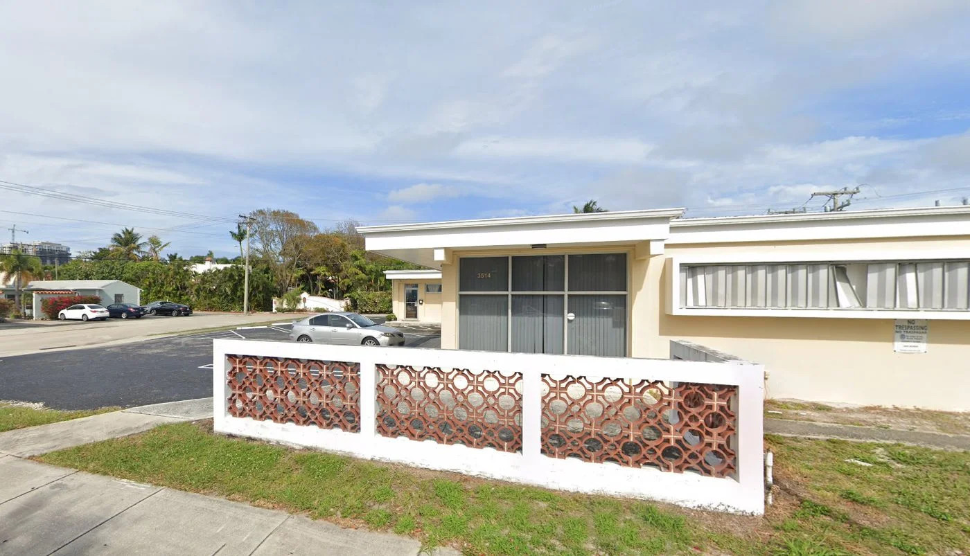 Photo 2 of 3518 Broadway, West Palm Beach, FL 33407