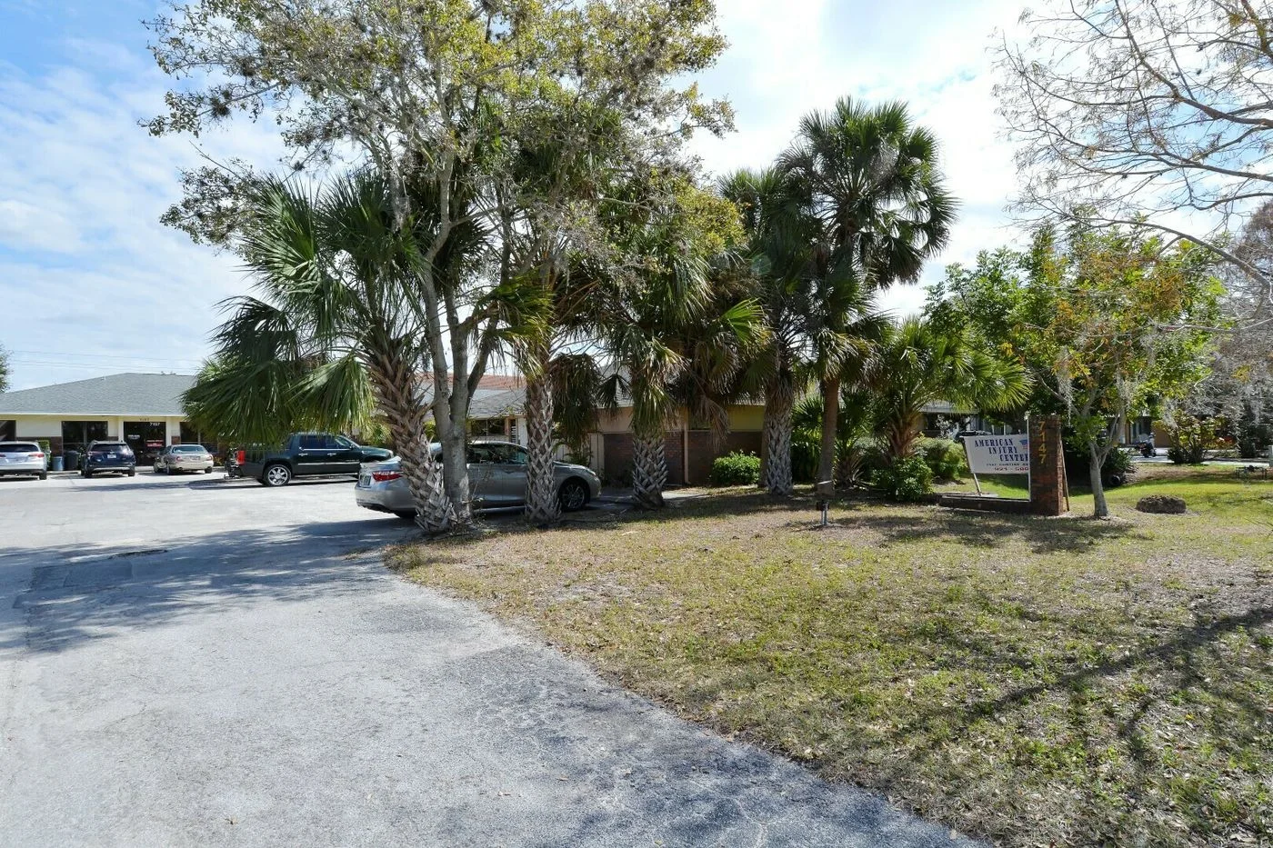 Photo-3 of 7147 Curtiss Ave, Sarasota, FL 34231