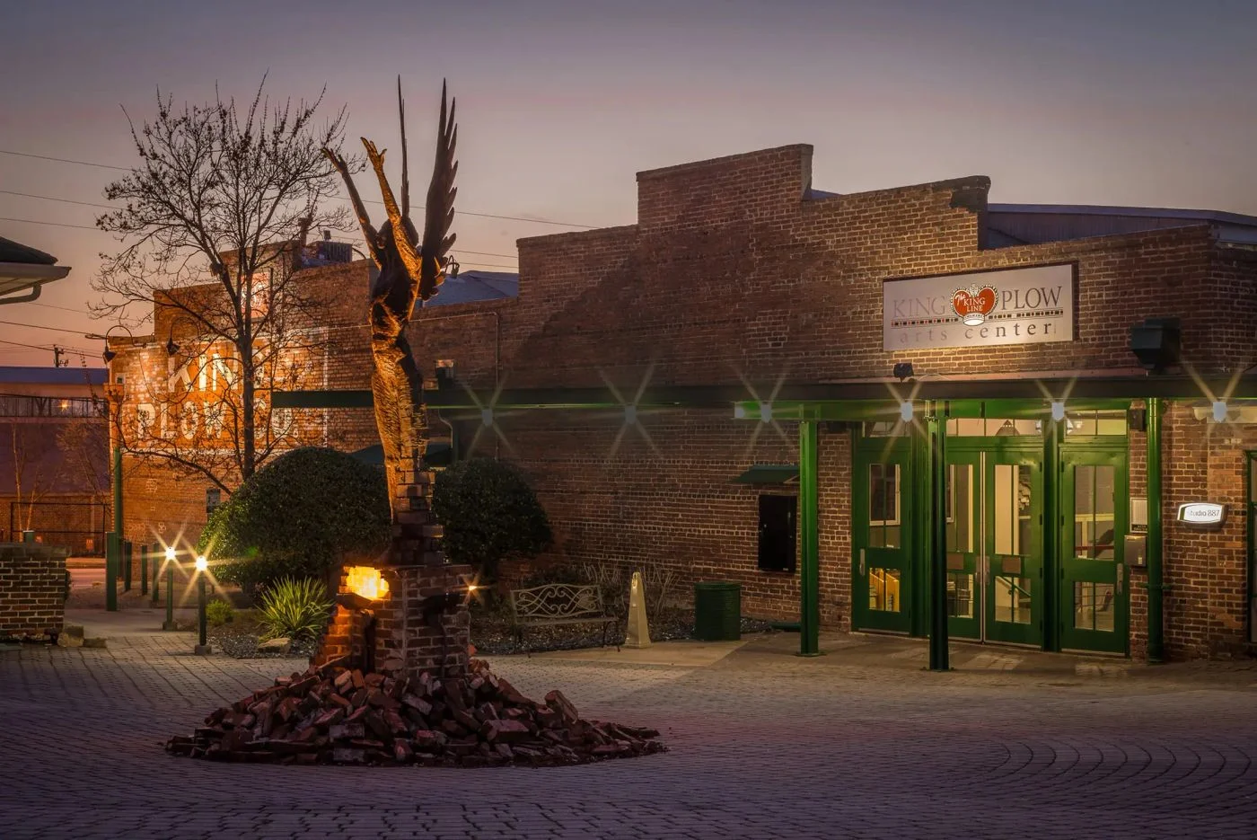 Photo 1 of 949 W Marietta St NW, Atlanta, GA 30318