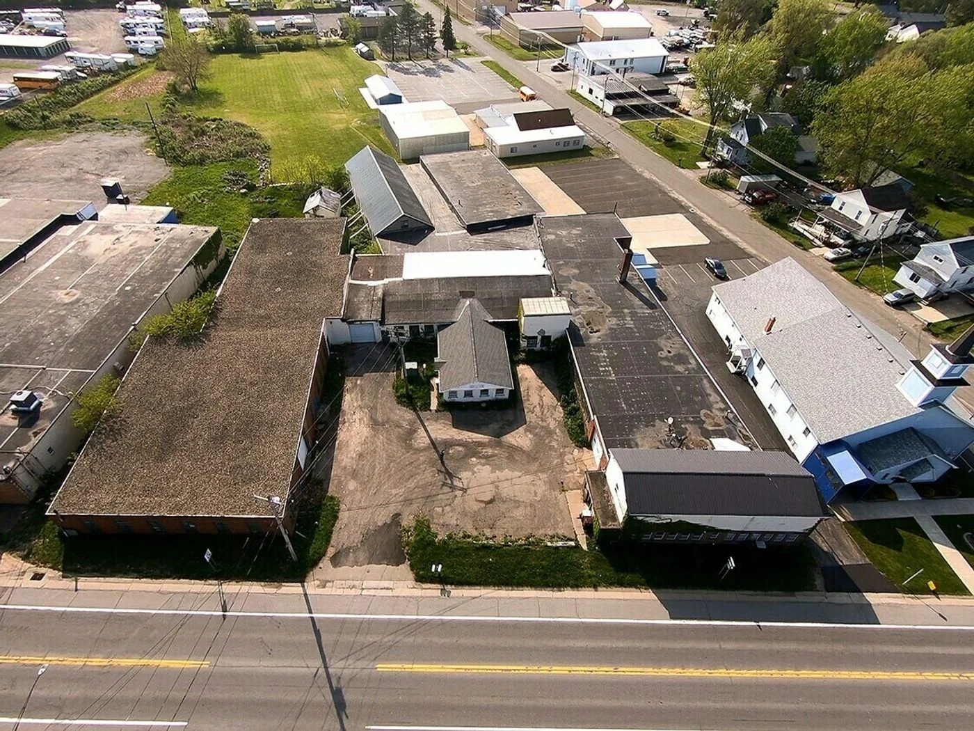 Photo 3 of 1829 Maple Road, Buffalo, NY 14221