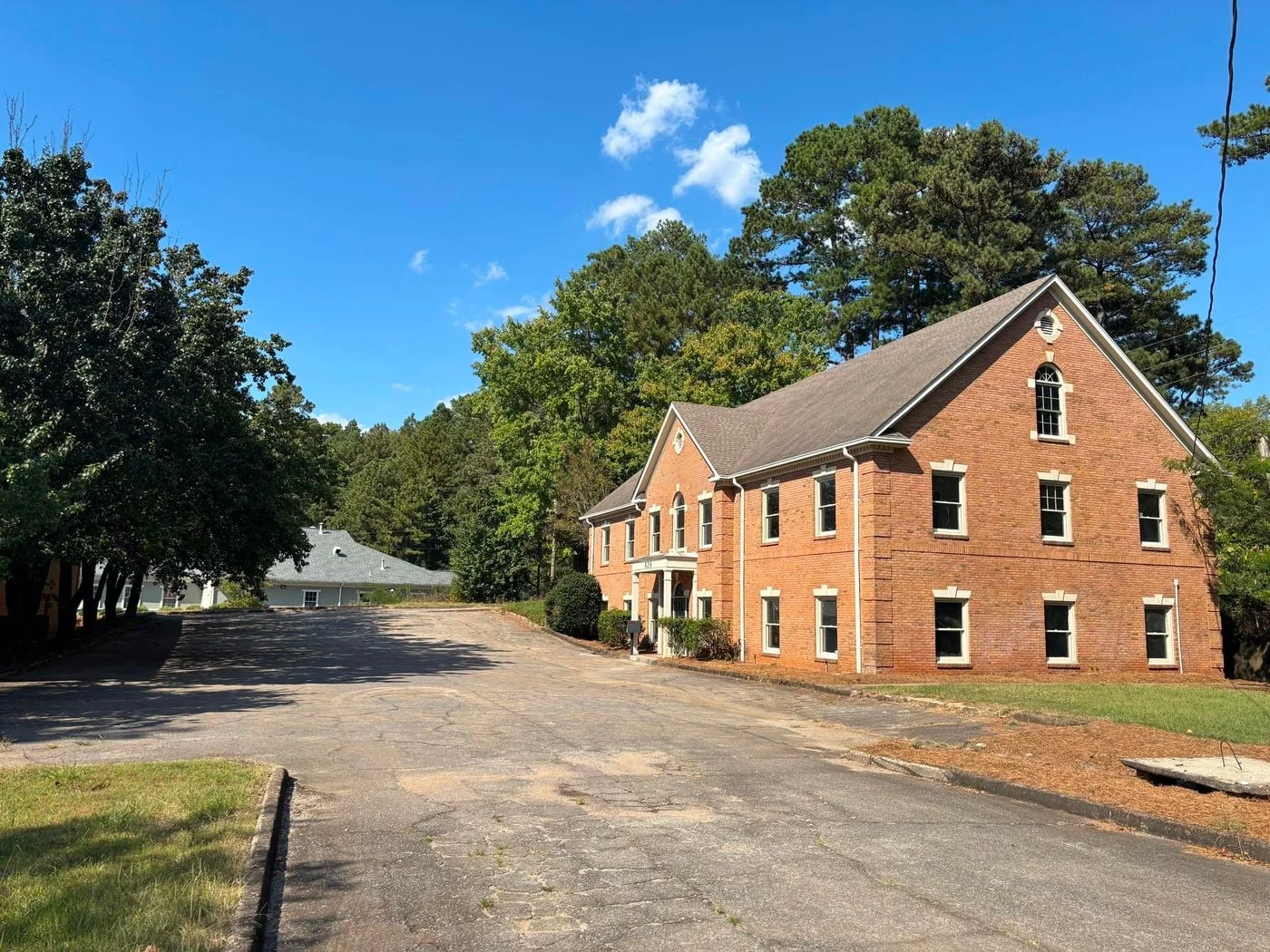 Photo 2 of 628 Gadsden Highway, Birmingham, AL 35235