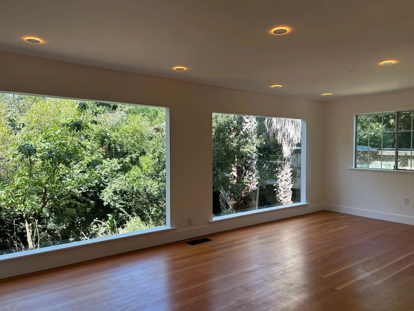 Photo 2 of 1333 Jefferson St, Napa, CA 94559