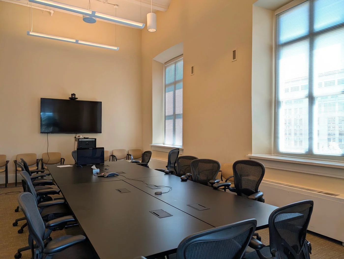 Photo 3 of 401 F Street NW, Washington, DC 20001