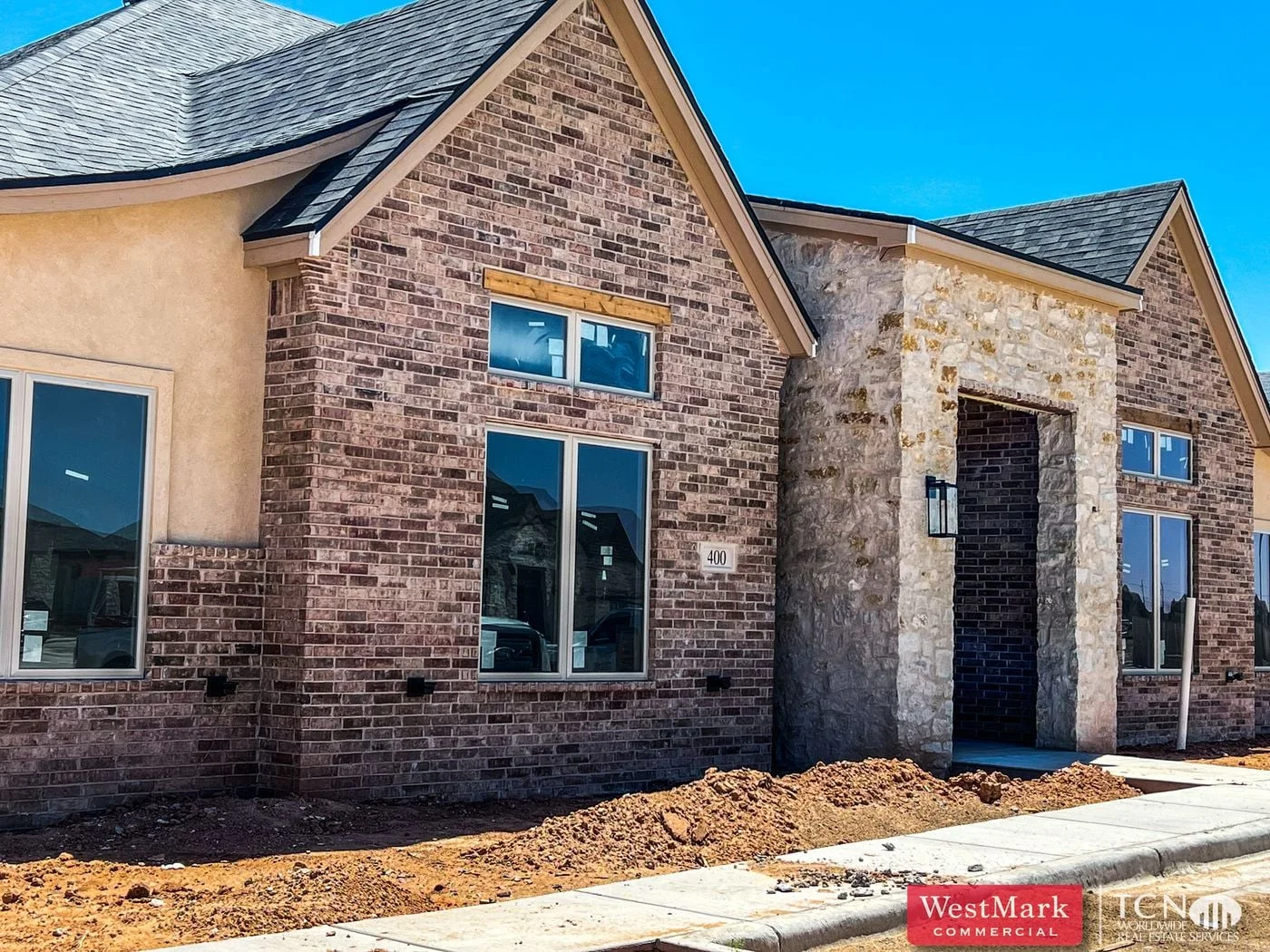 Photo 1 of 7710 Milwaukee Ave #400, Lubbock, TX 79424